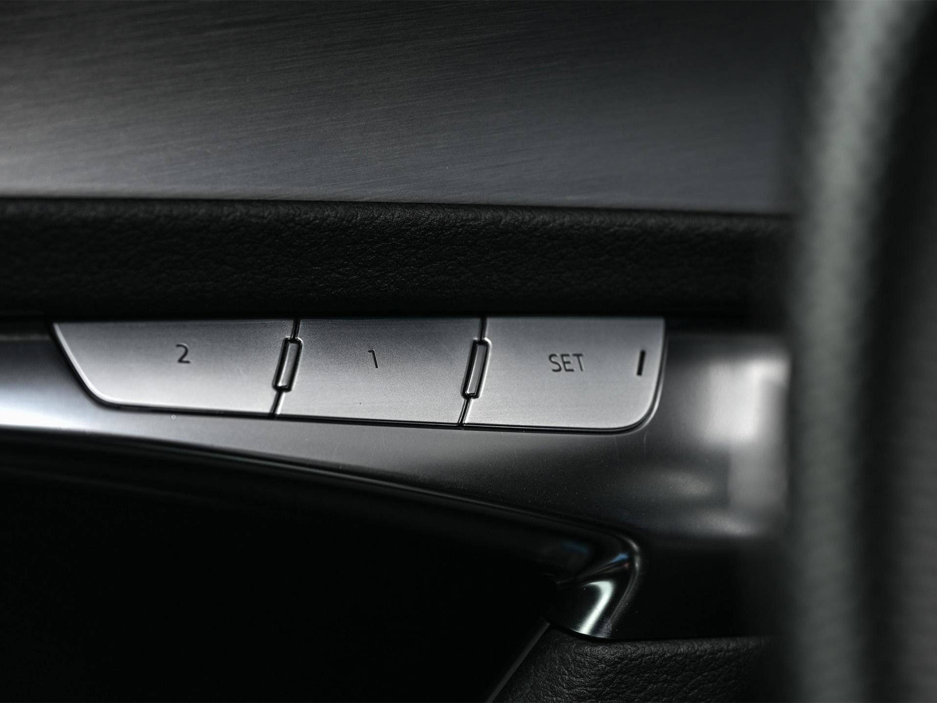 Audi A6 - 12