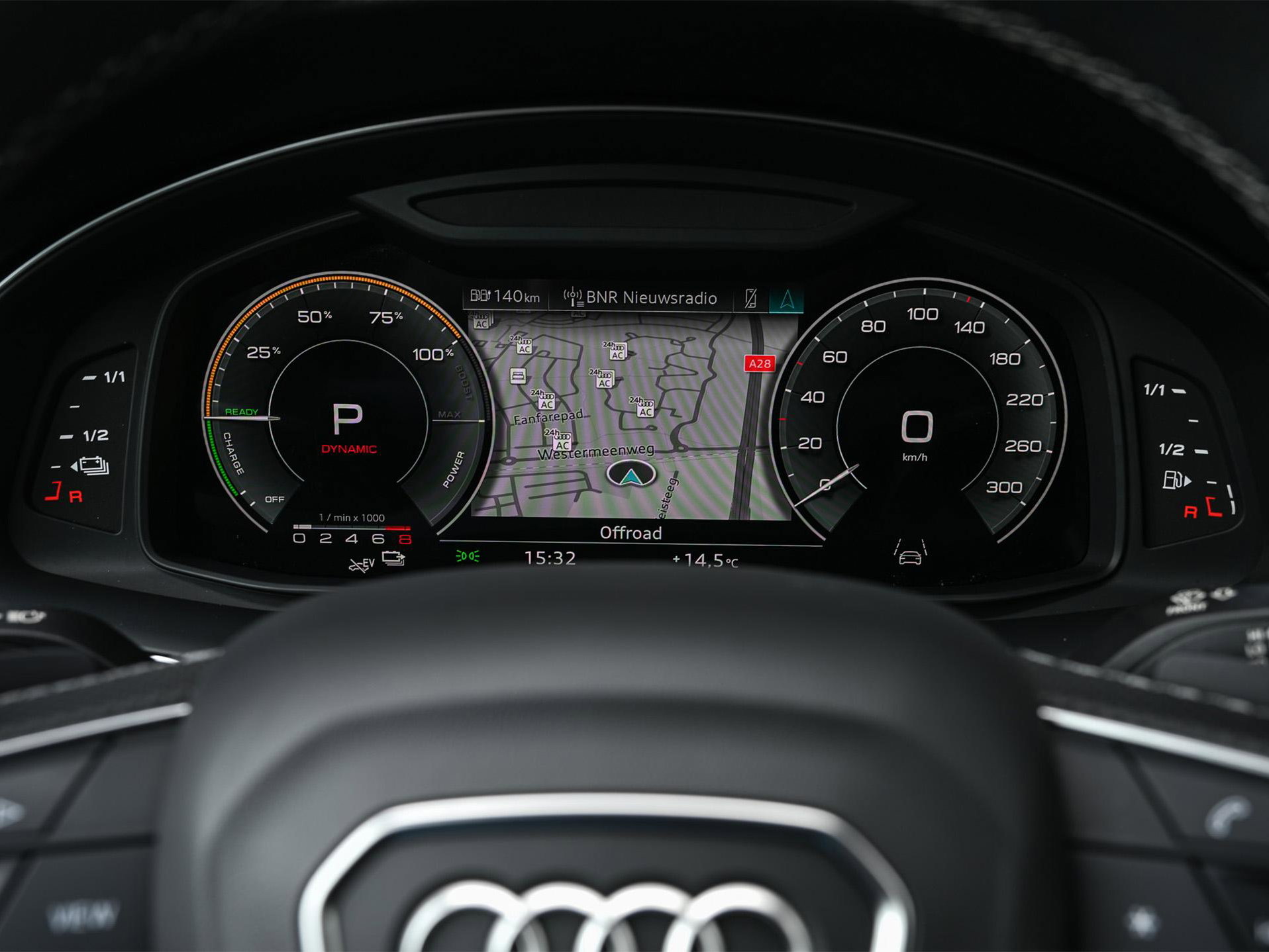 Audi Q8 - 38