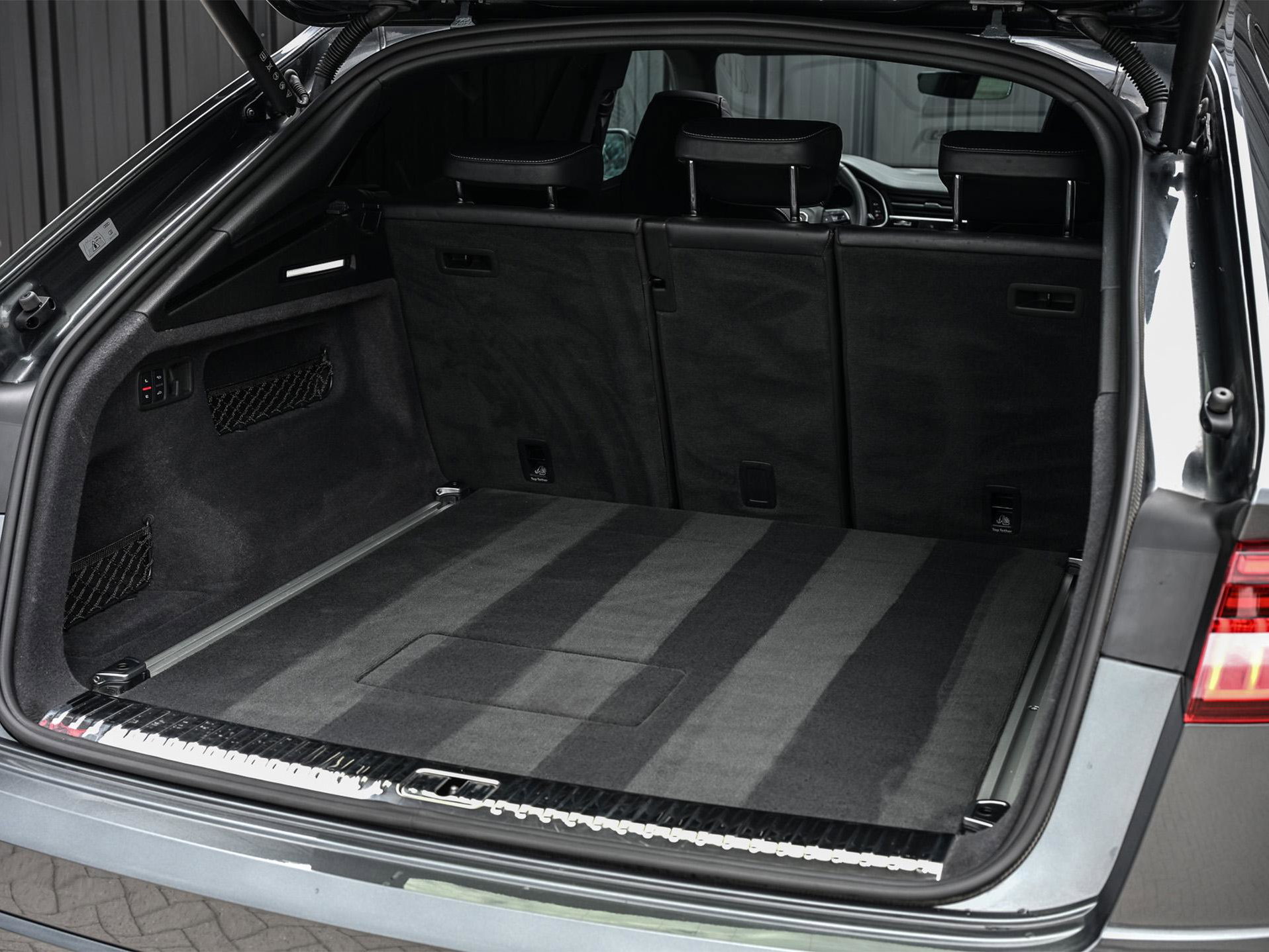 Audi Q8 - 50