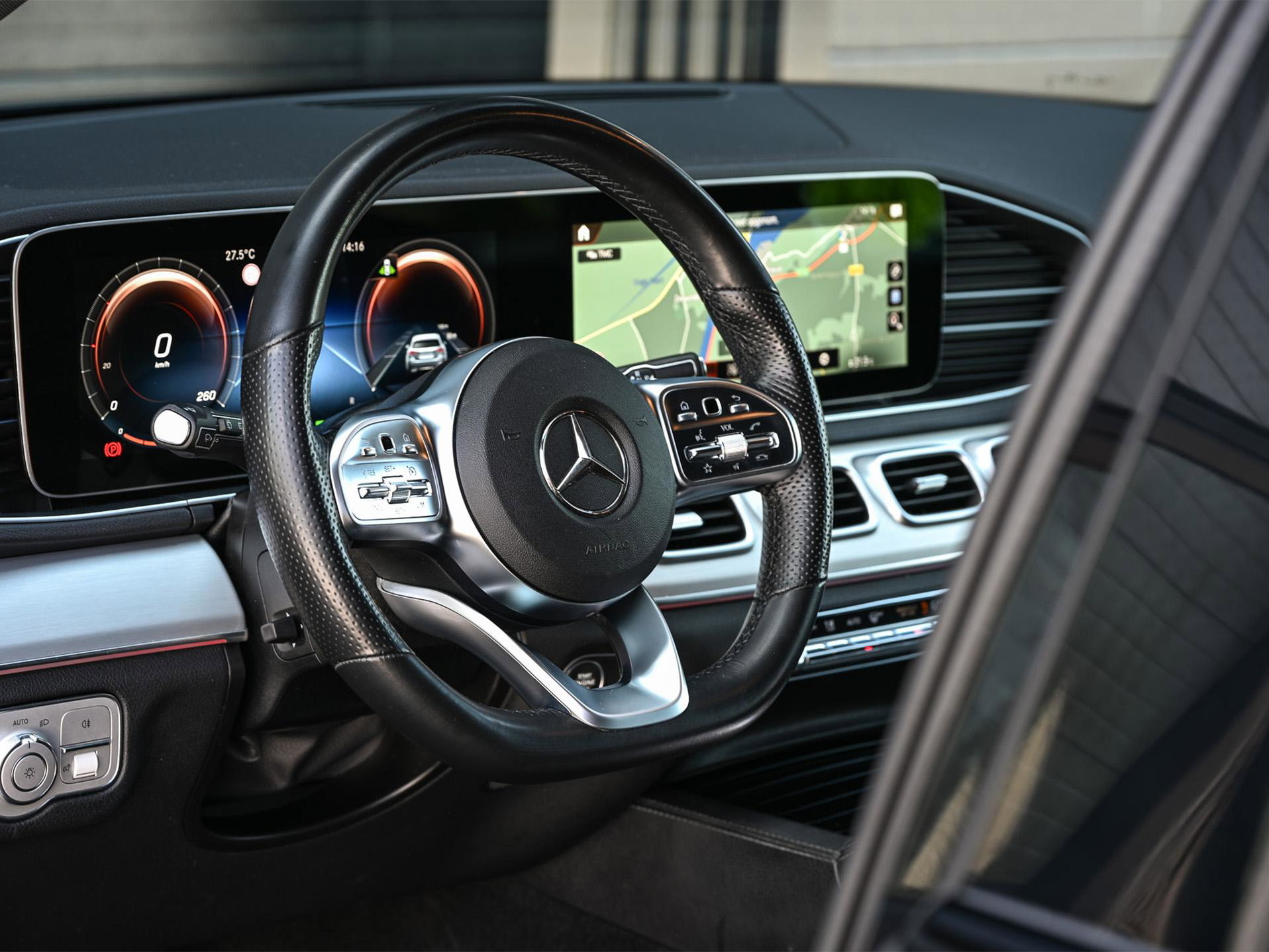 Mercedes-Benz GLE - 27