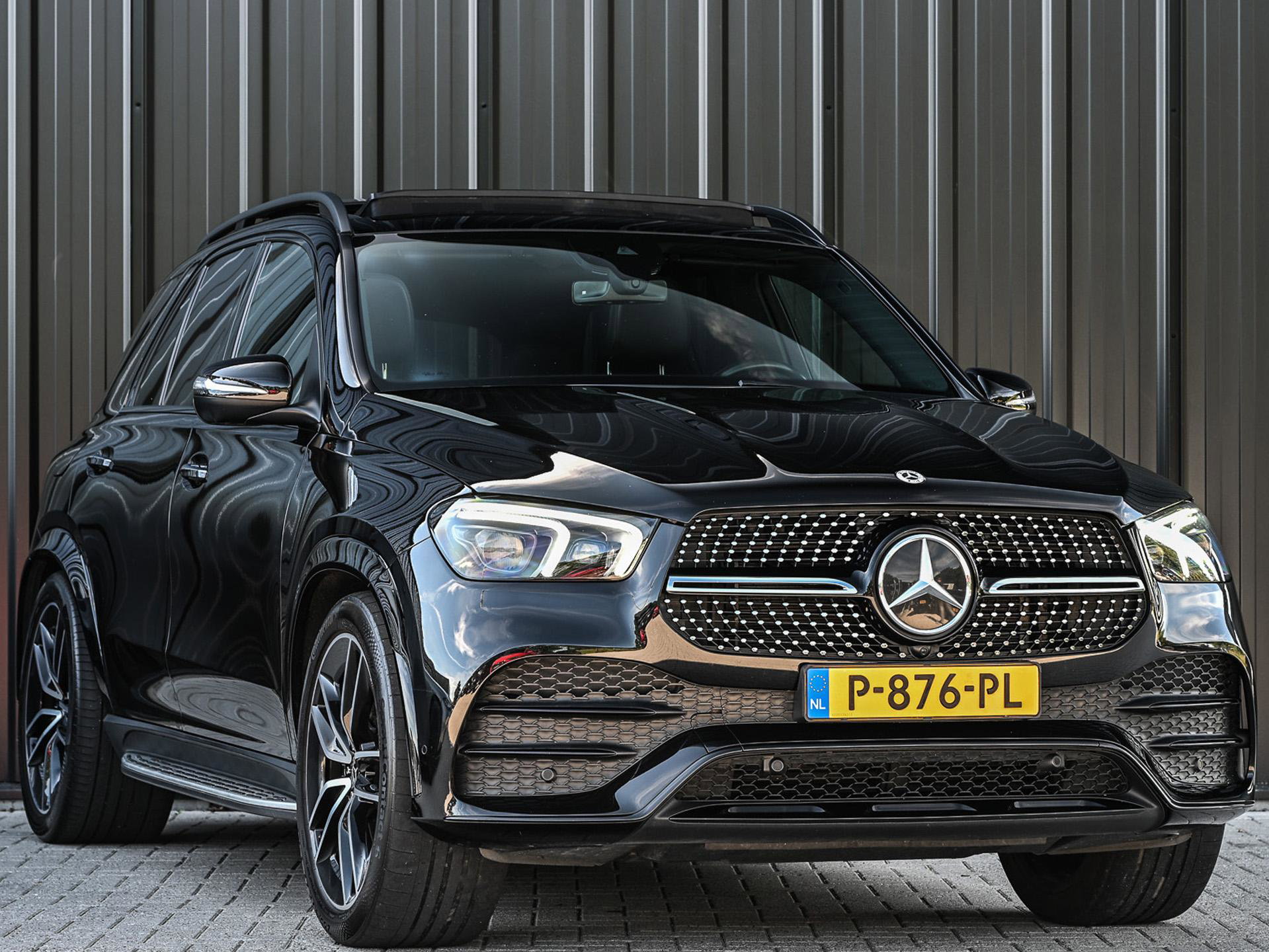 Mercedes-Benz GLE - 38