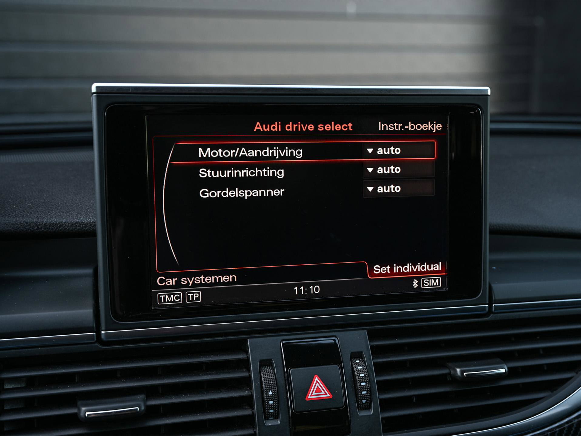 Audi A6 - 12