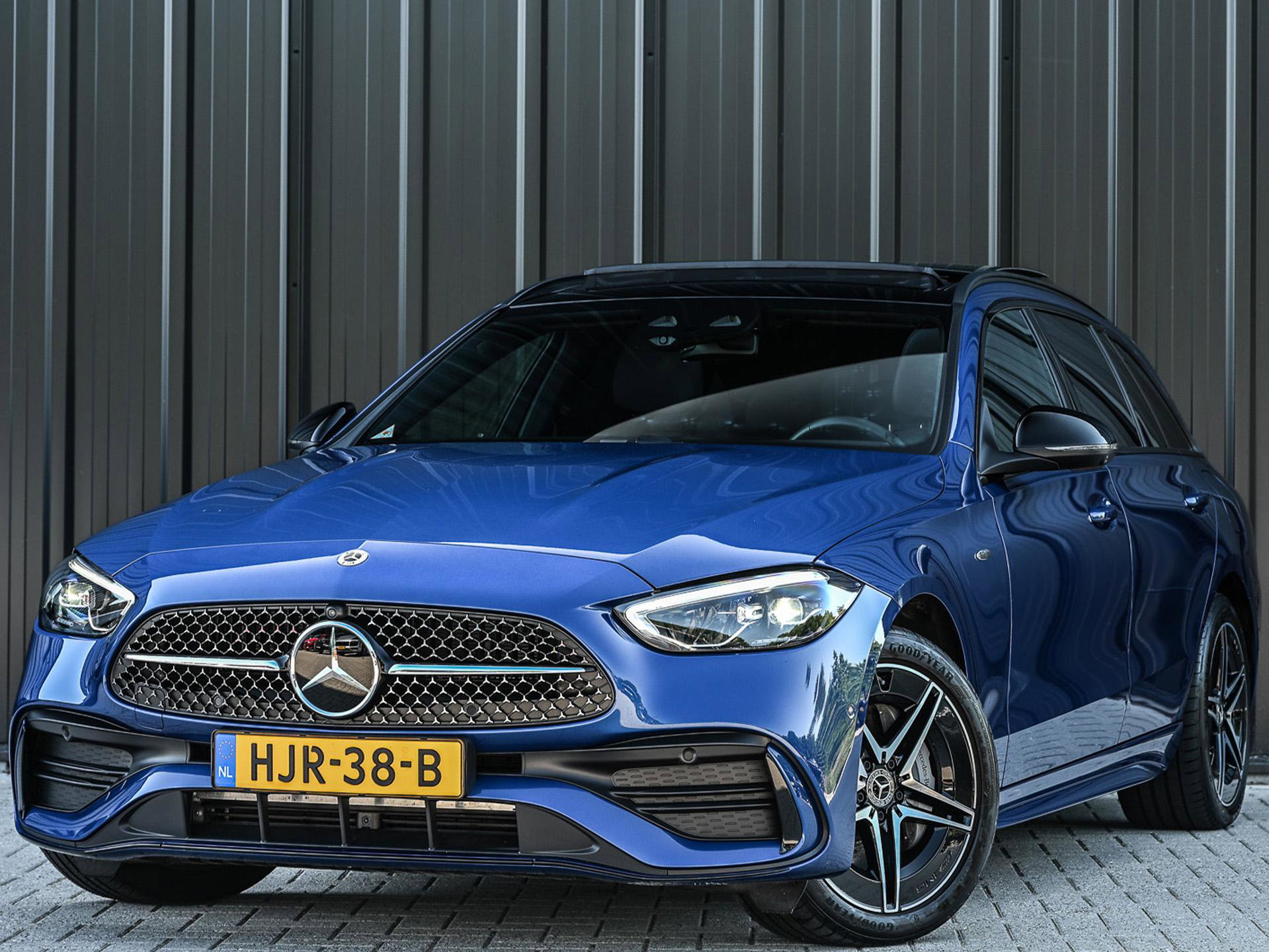 Mercedes-Benz C-Klasse - 0