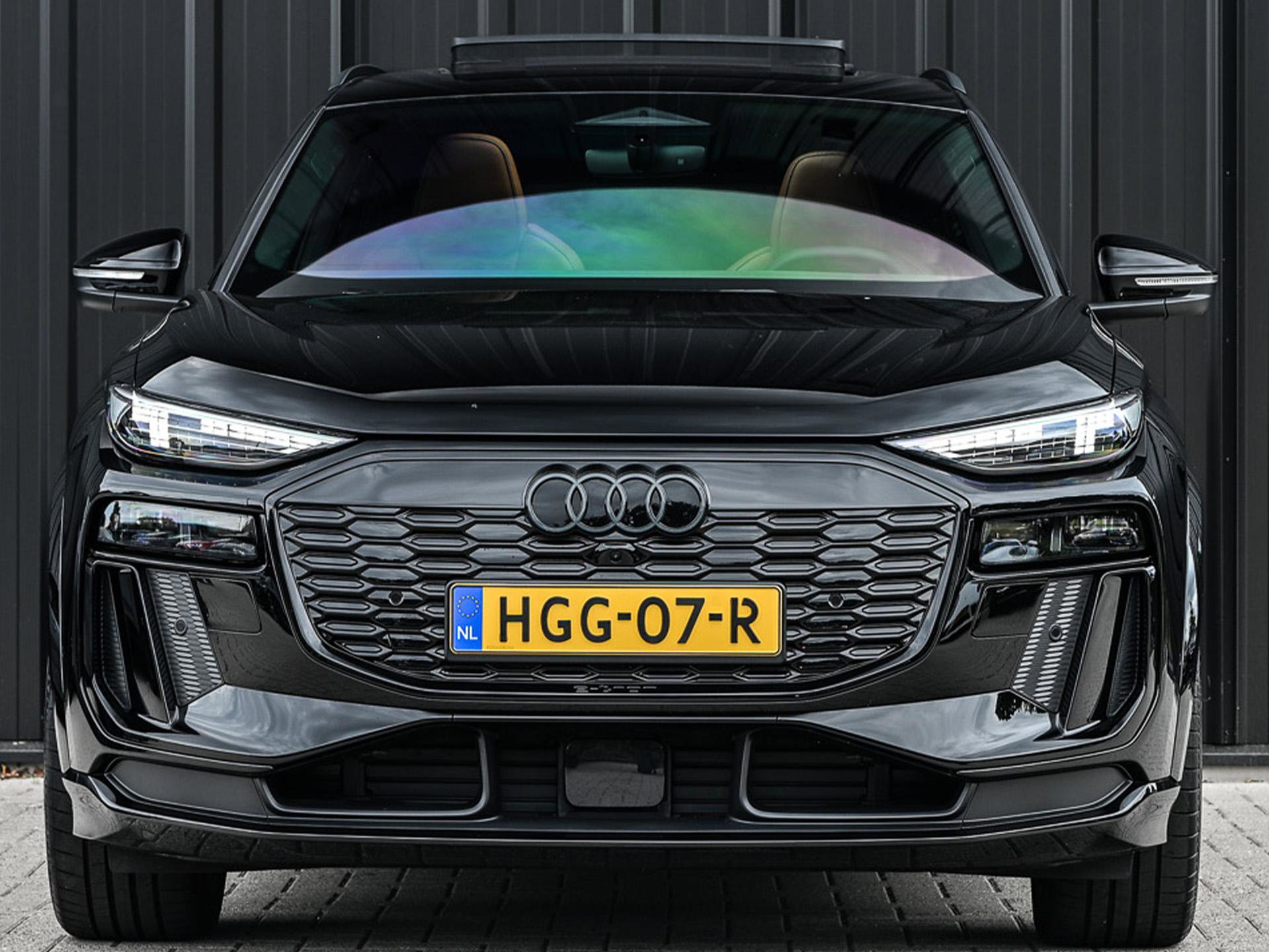 Audi Q6 e-tron - 25