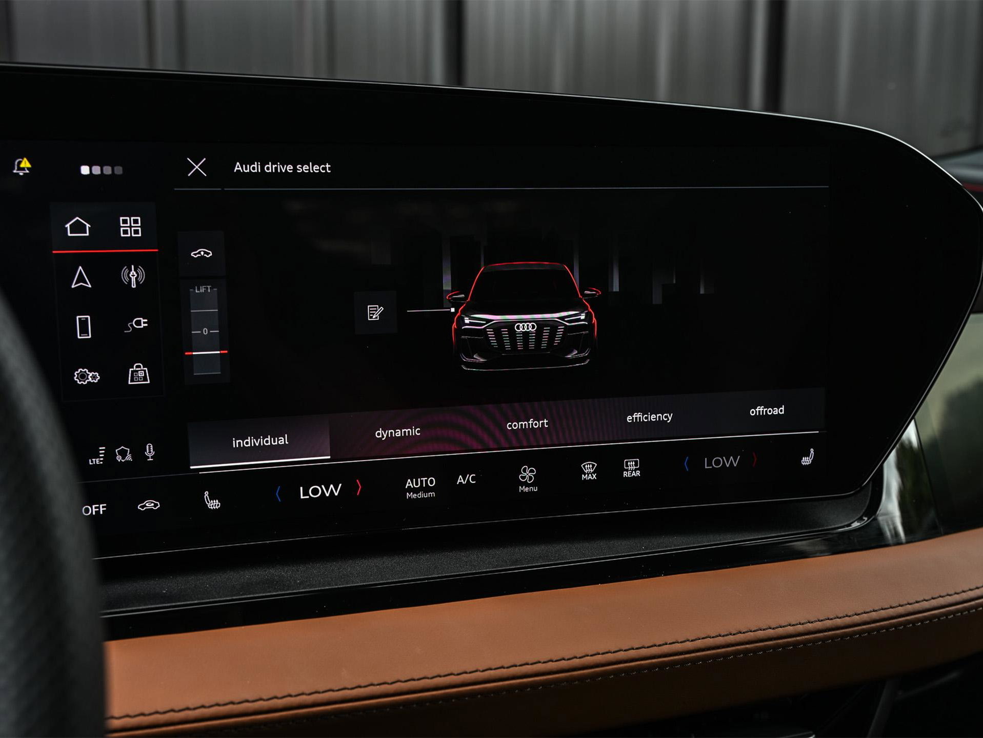 Audi Q6 e-tron - 3