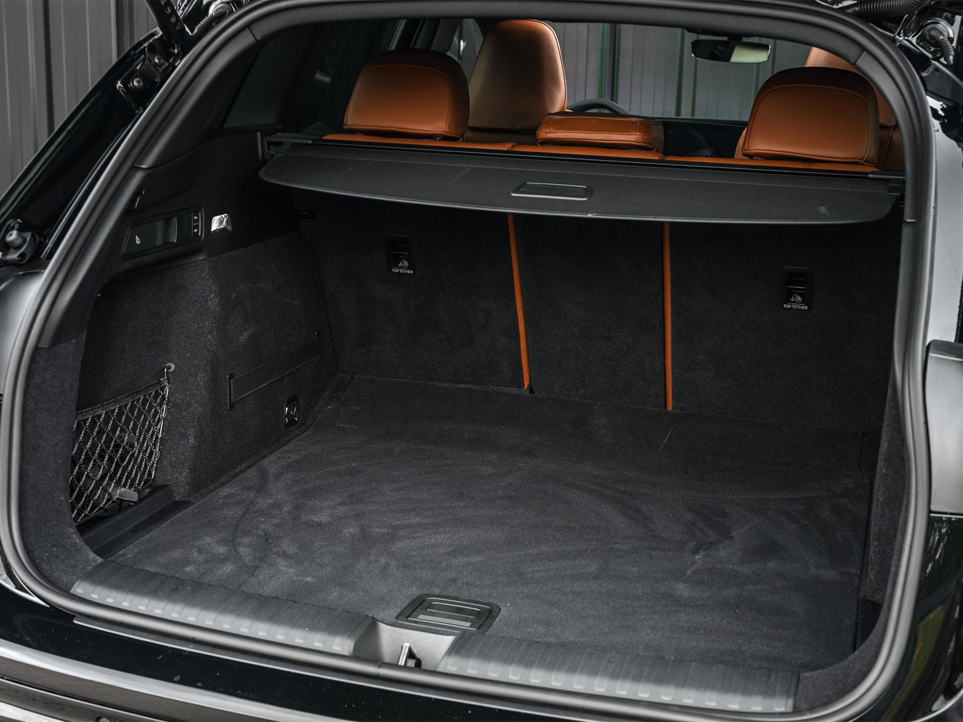 Audi Q6 e-tron - 44