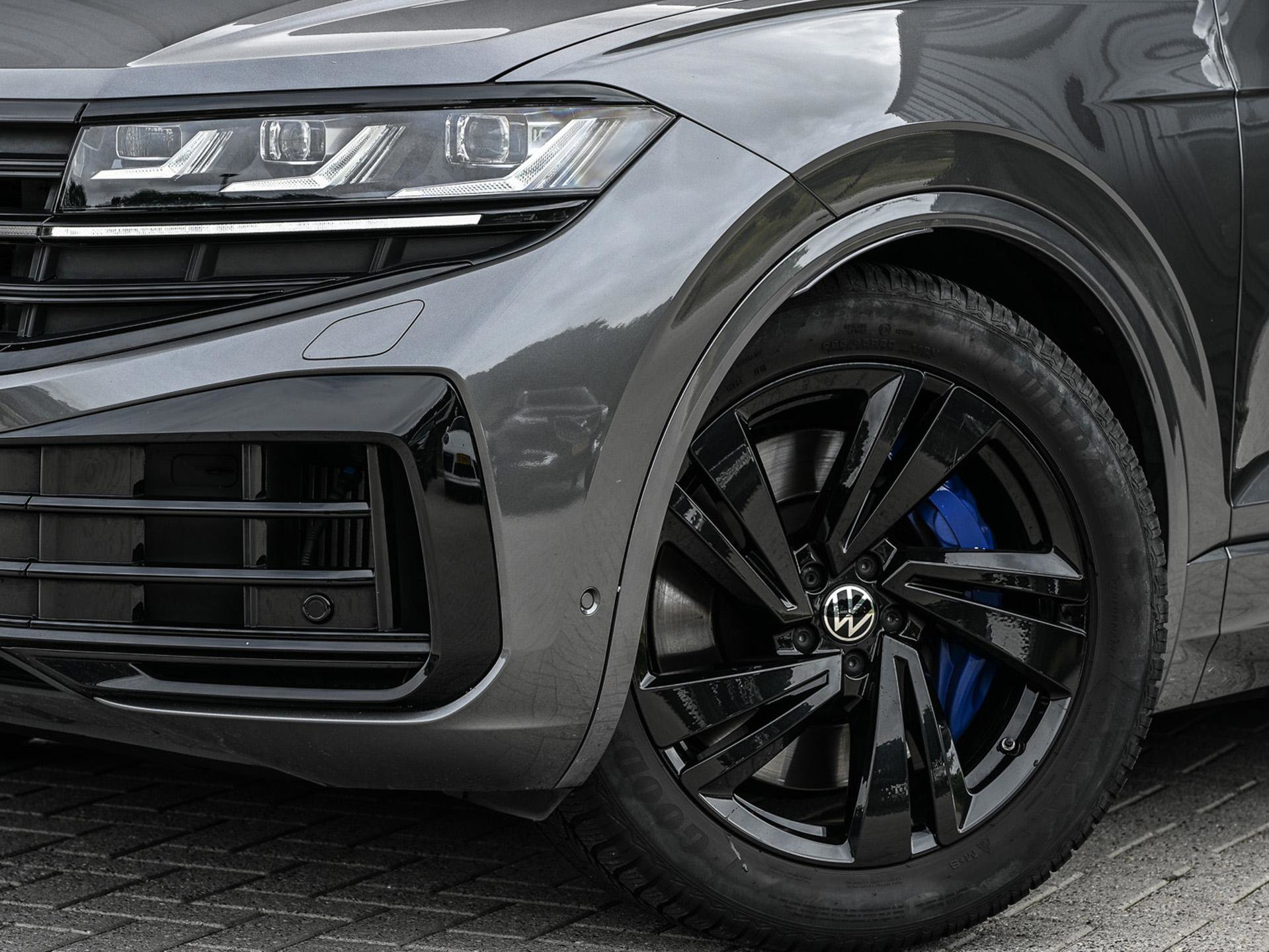 Volkswagen Touareg - 9