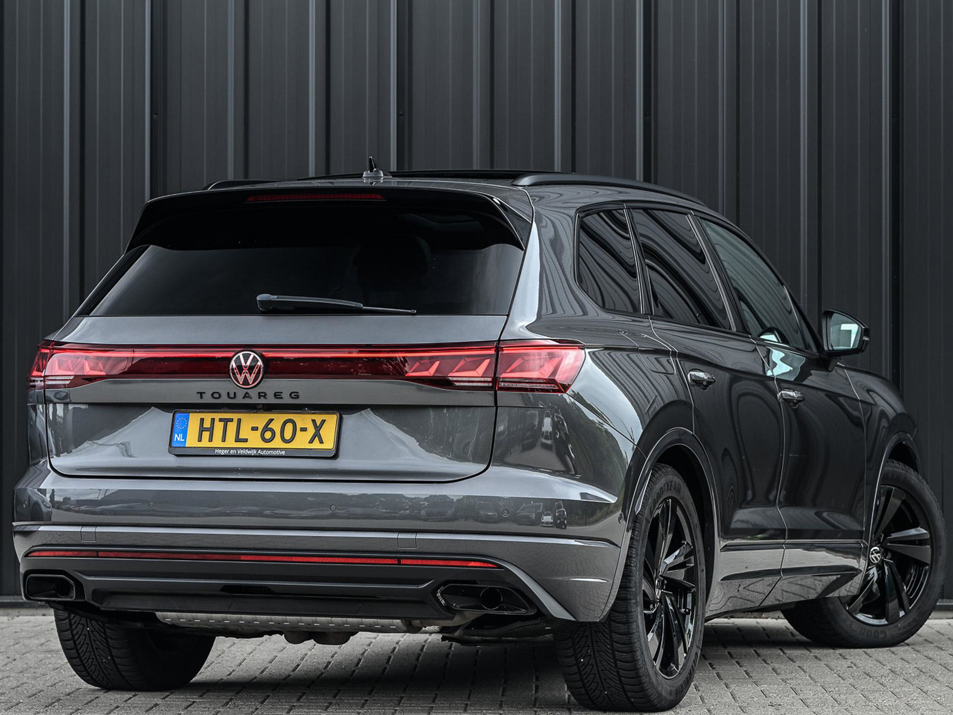 Volkswagen Touareg - 10