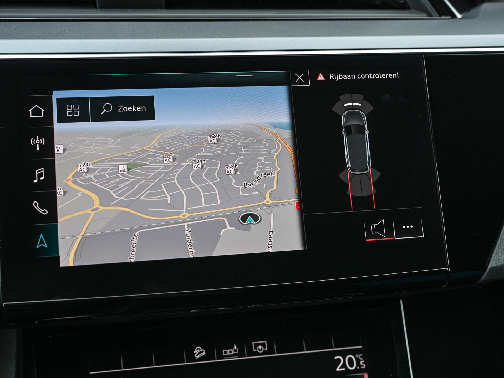 Audi e-tron - 11