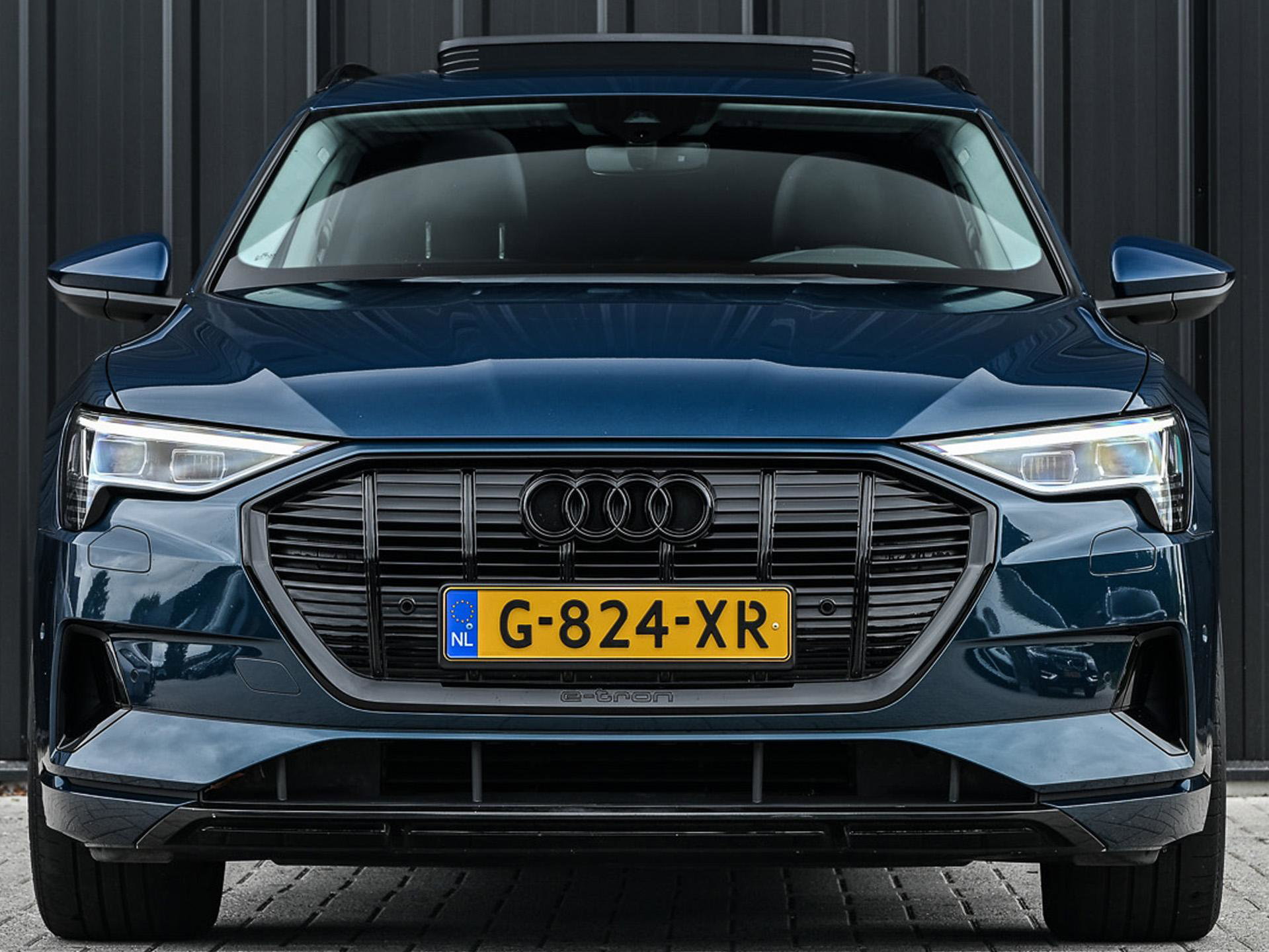 Audi e-tron - 16