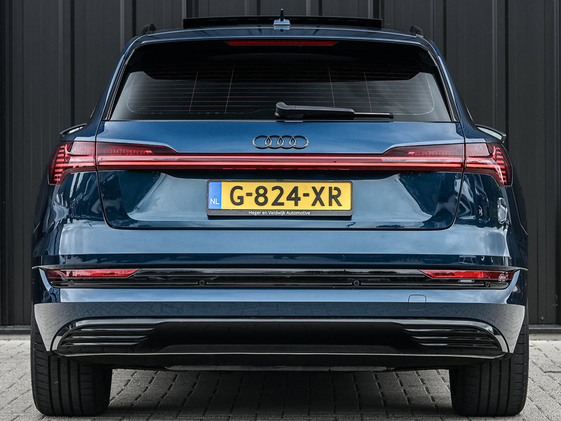 Audi e-tron - 17