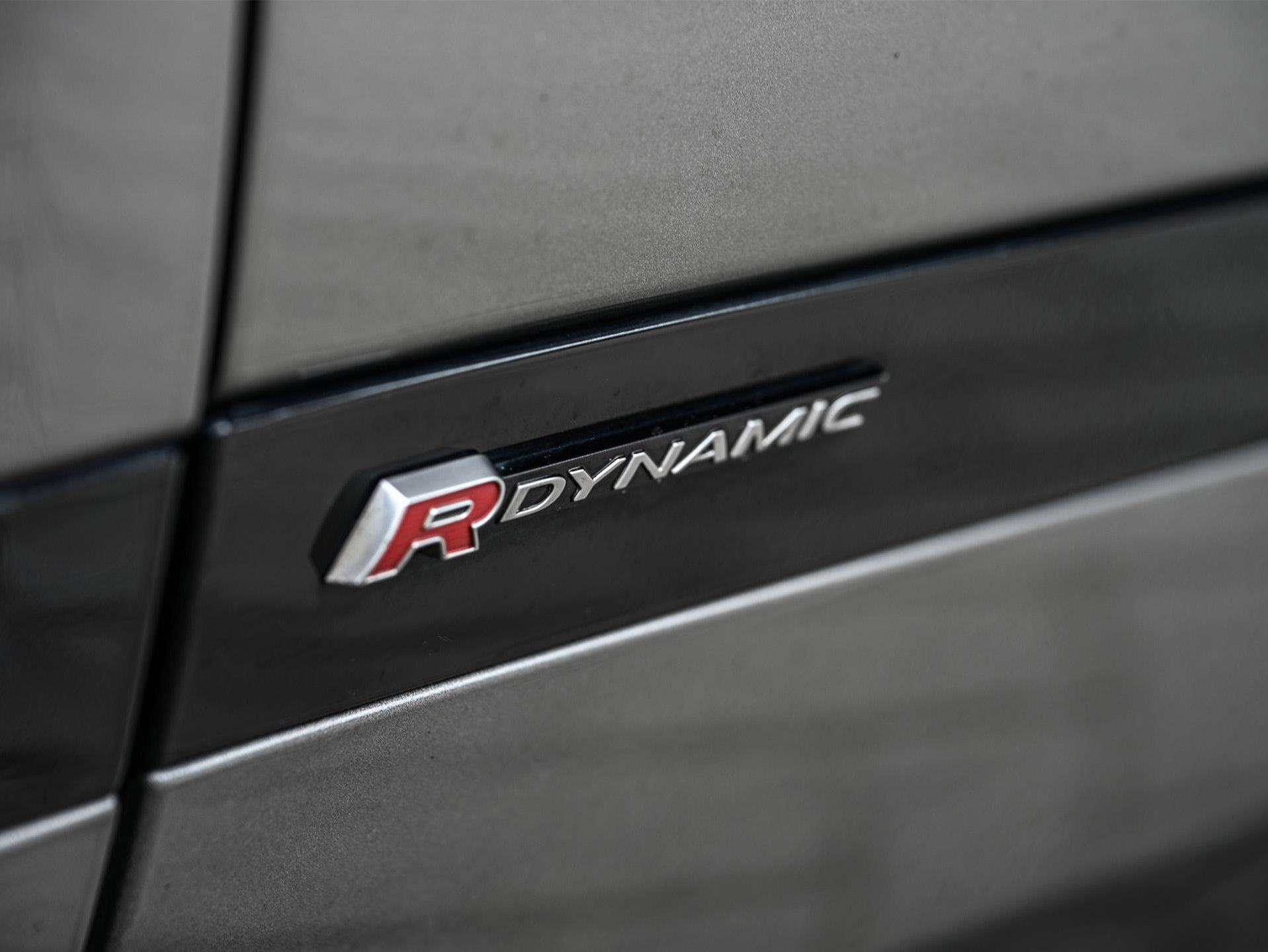 Land Rover Range Rover Evoque - 16