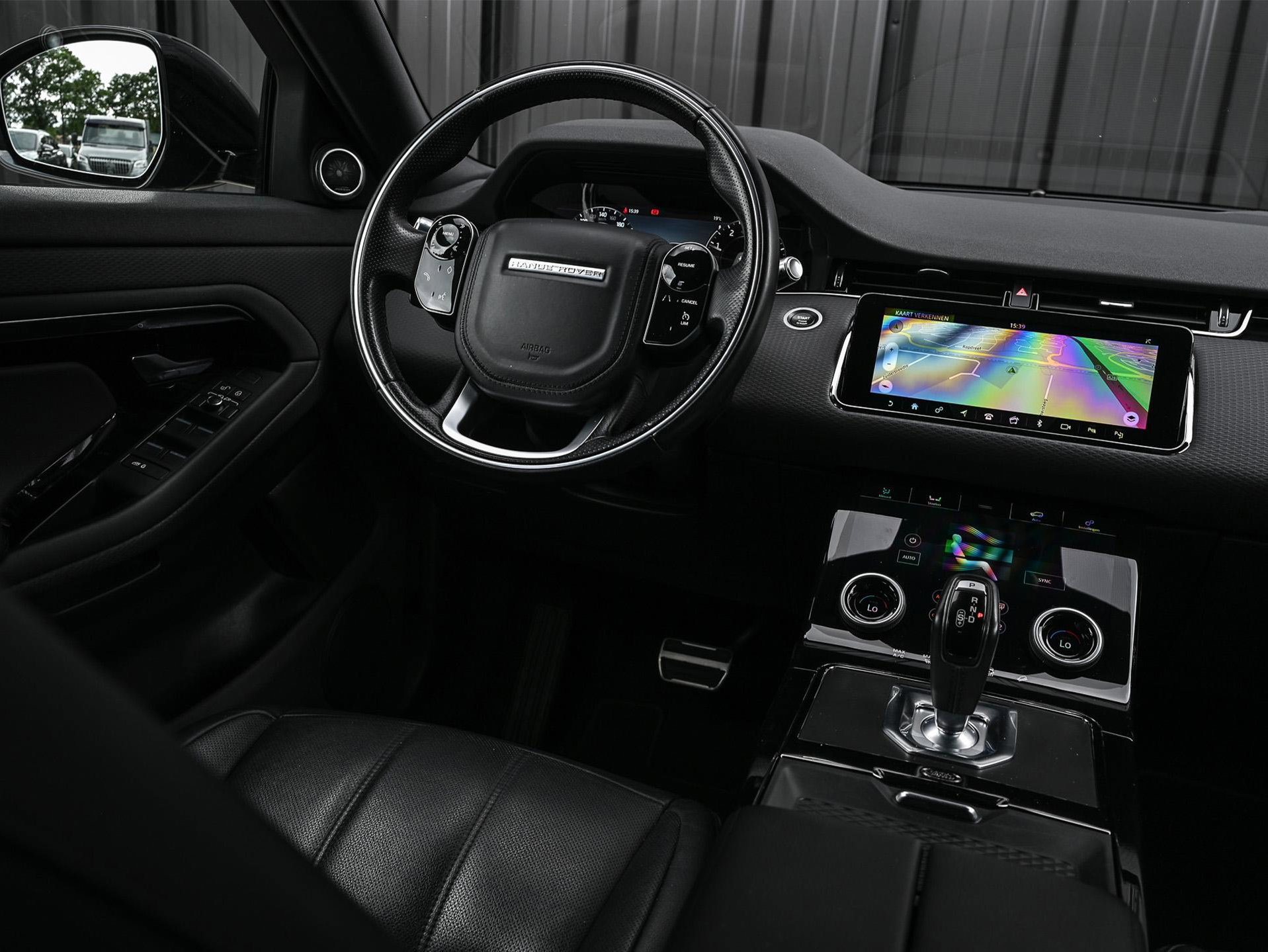 Land Rover Range Rover Evoque - 18
