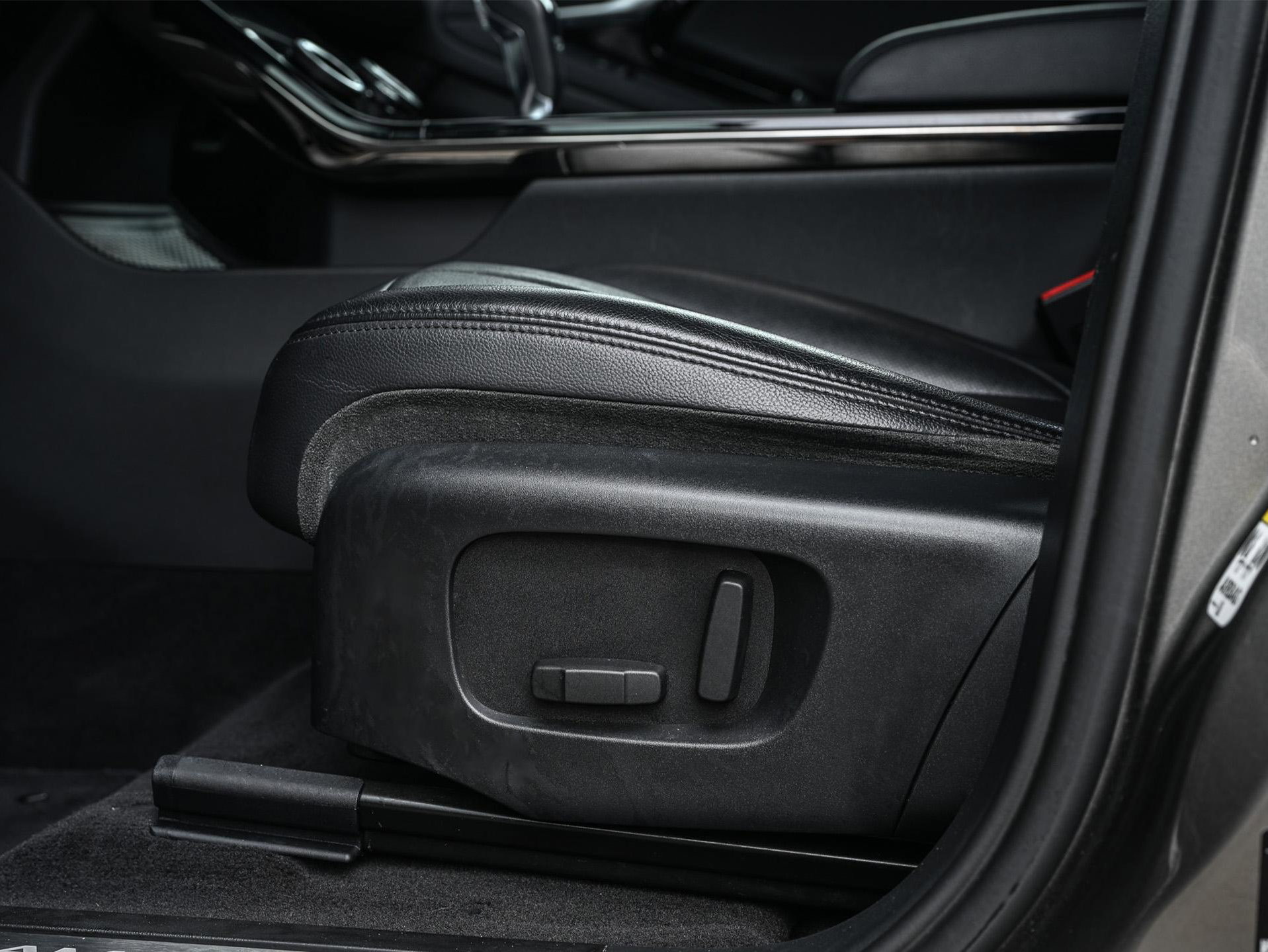Land Rover Range Rover Evoque - 8