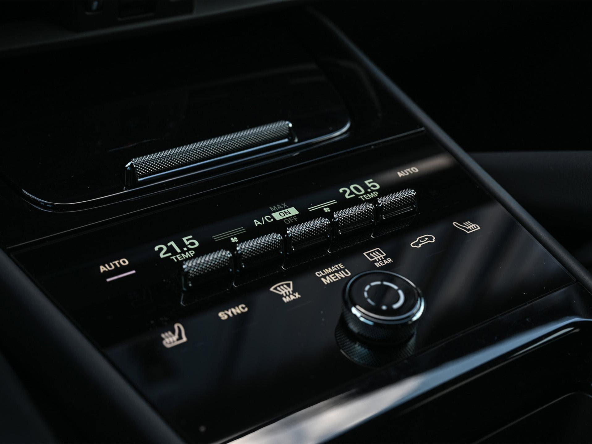 Porsche Cayenne - 32
