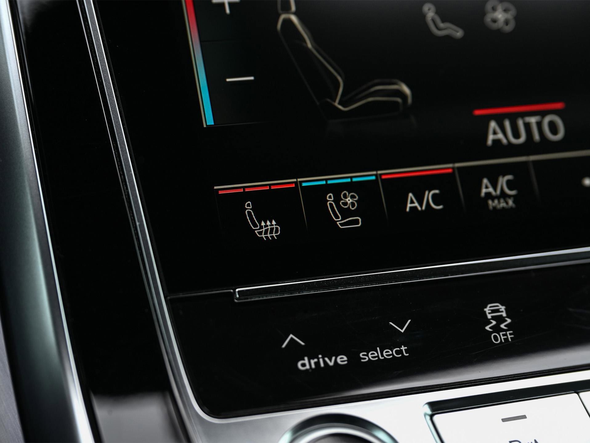 Audi Q8 - 11