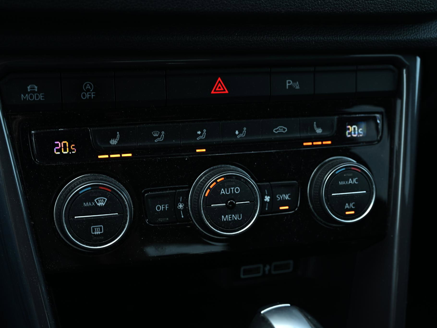 Volkswagen T-Roc - 2