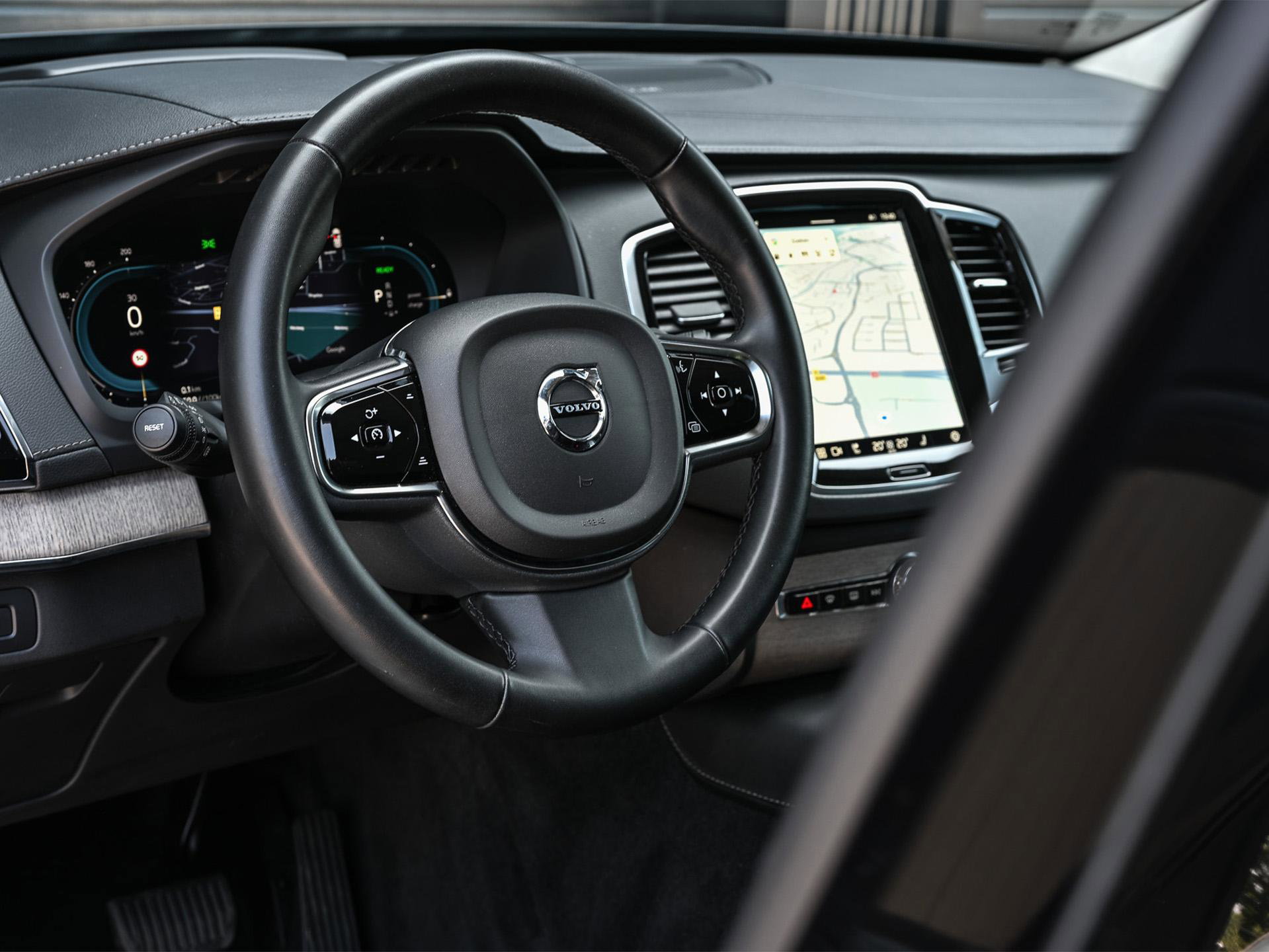 Volvo XC90 - 22