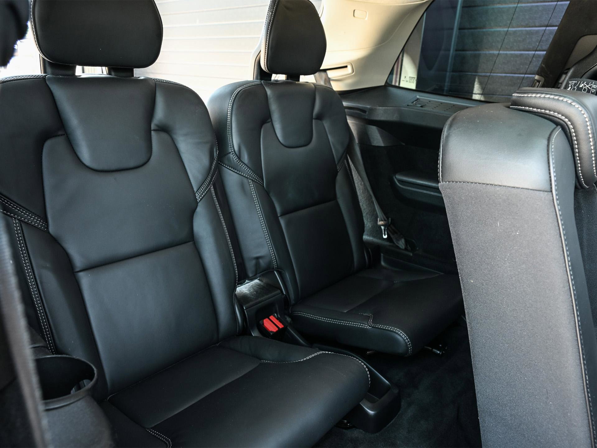 Volvo XC90 - 25