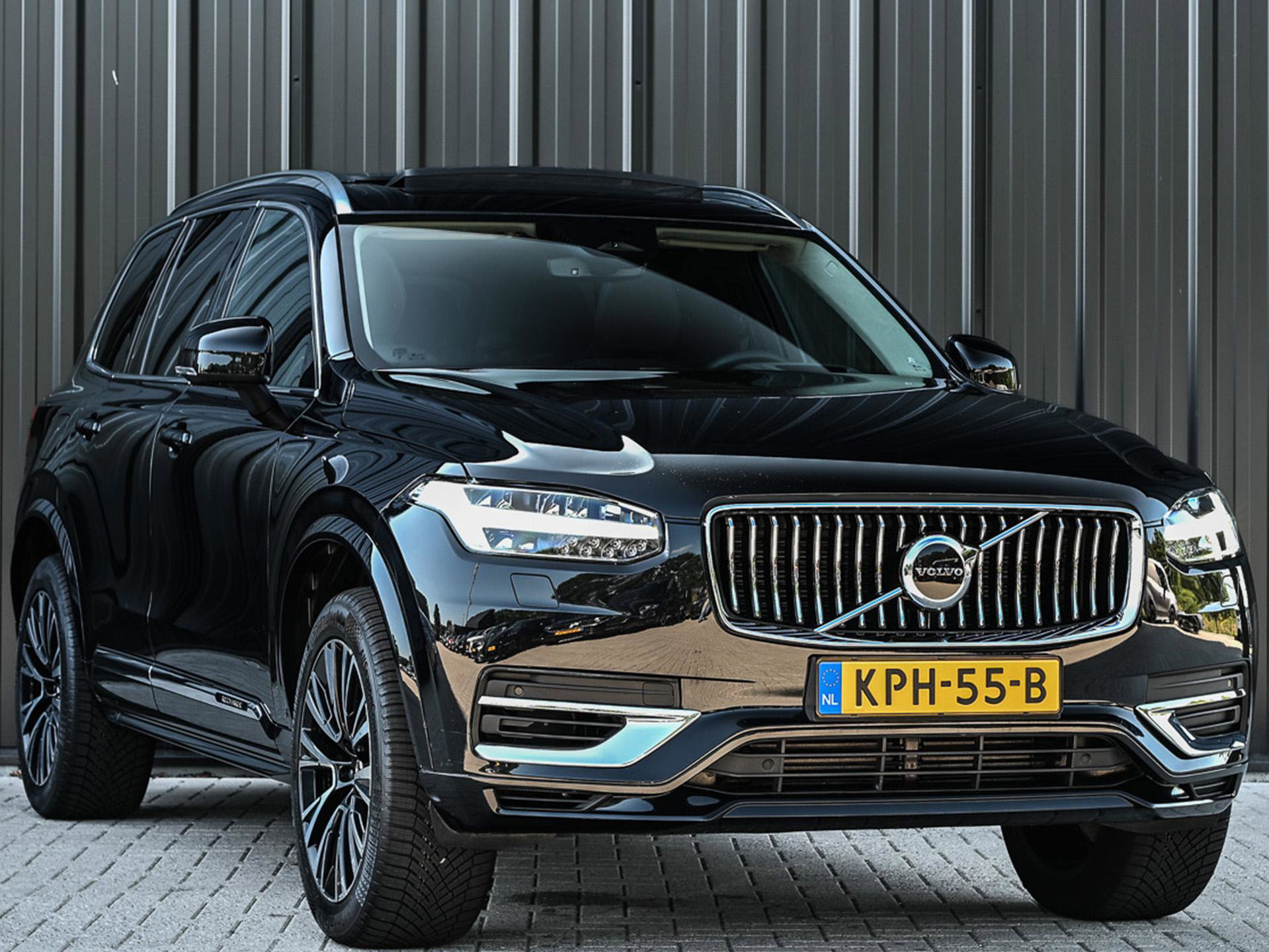 Volvo XC90 - 30
