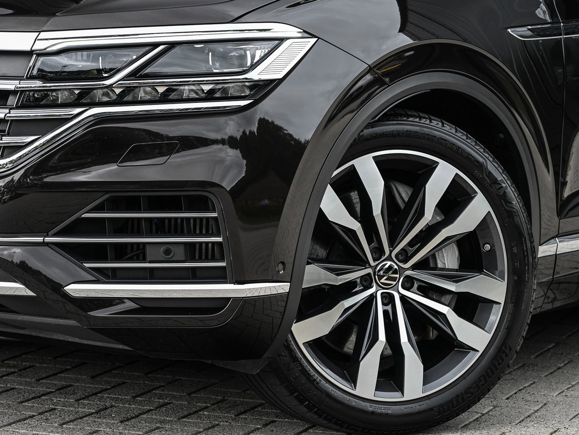 Volkswagen Touareg - 10