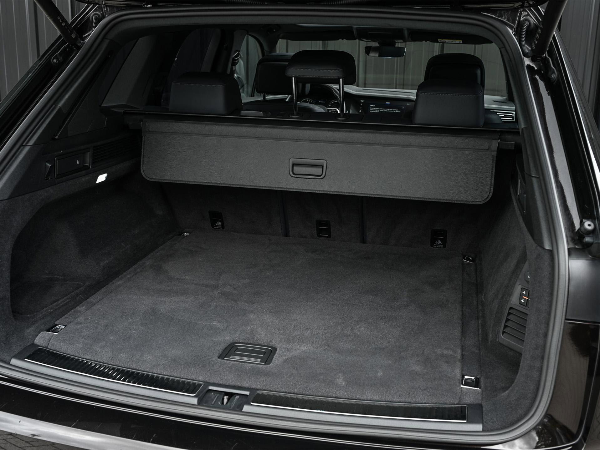 Volkswagen Touareg - 44