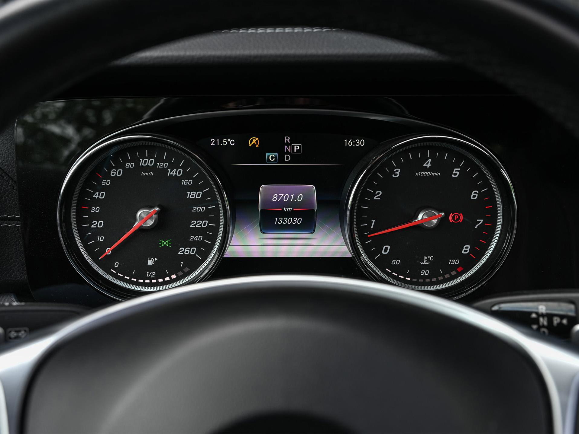 Mercedes-Benz E-Klasse - 12