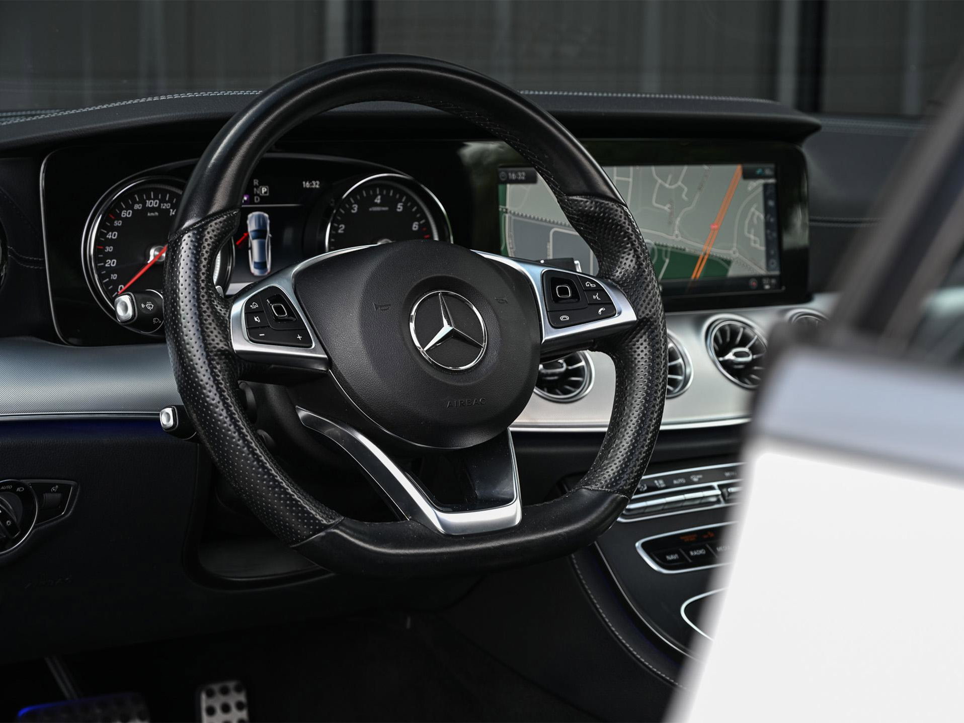Mercedes-Benz E-Klasse - 22