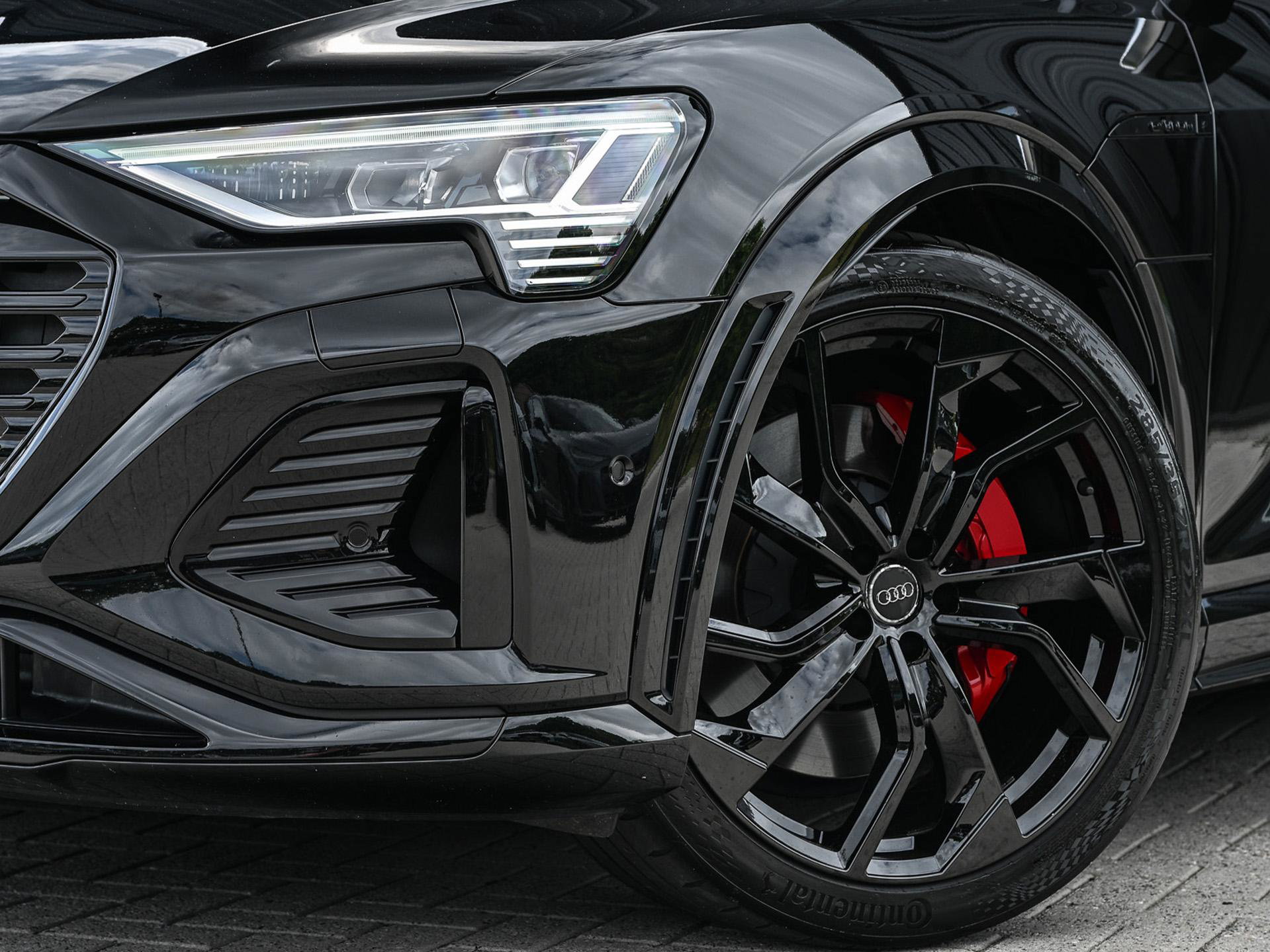 Audi Q8 Sportback e-tron - 9