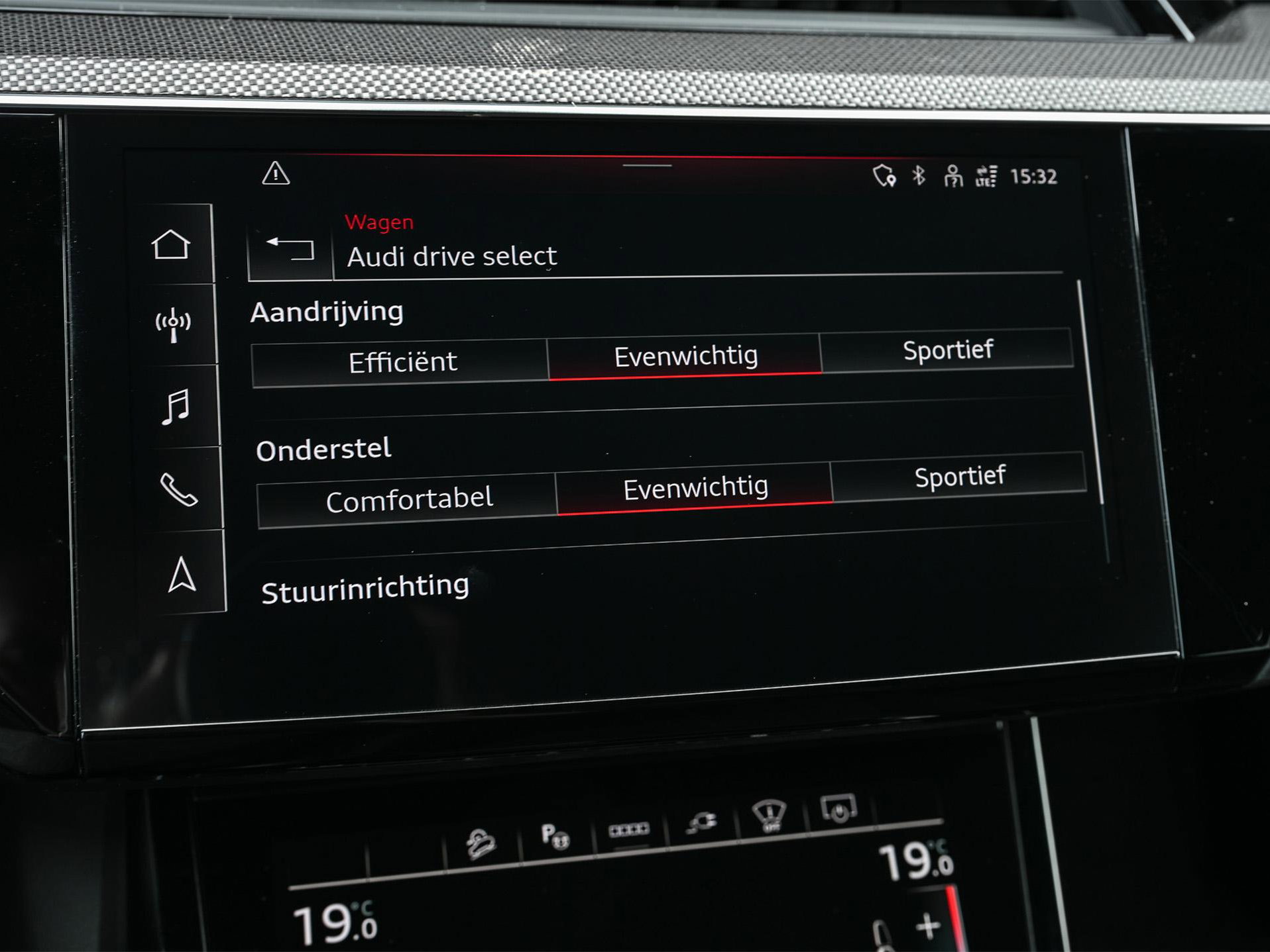Audi Q8 Sportback e-tron - 17