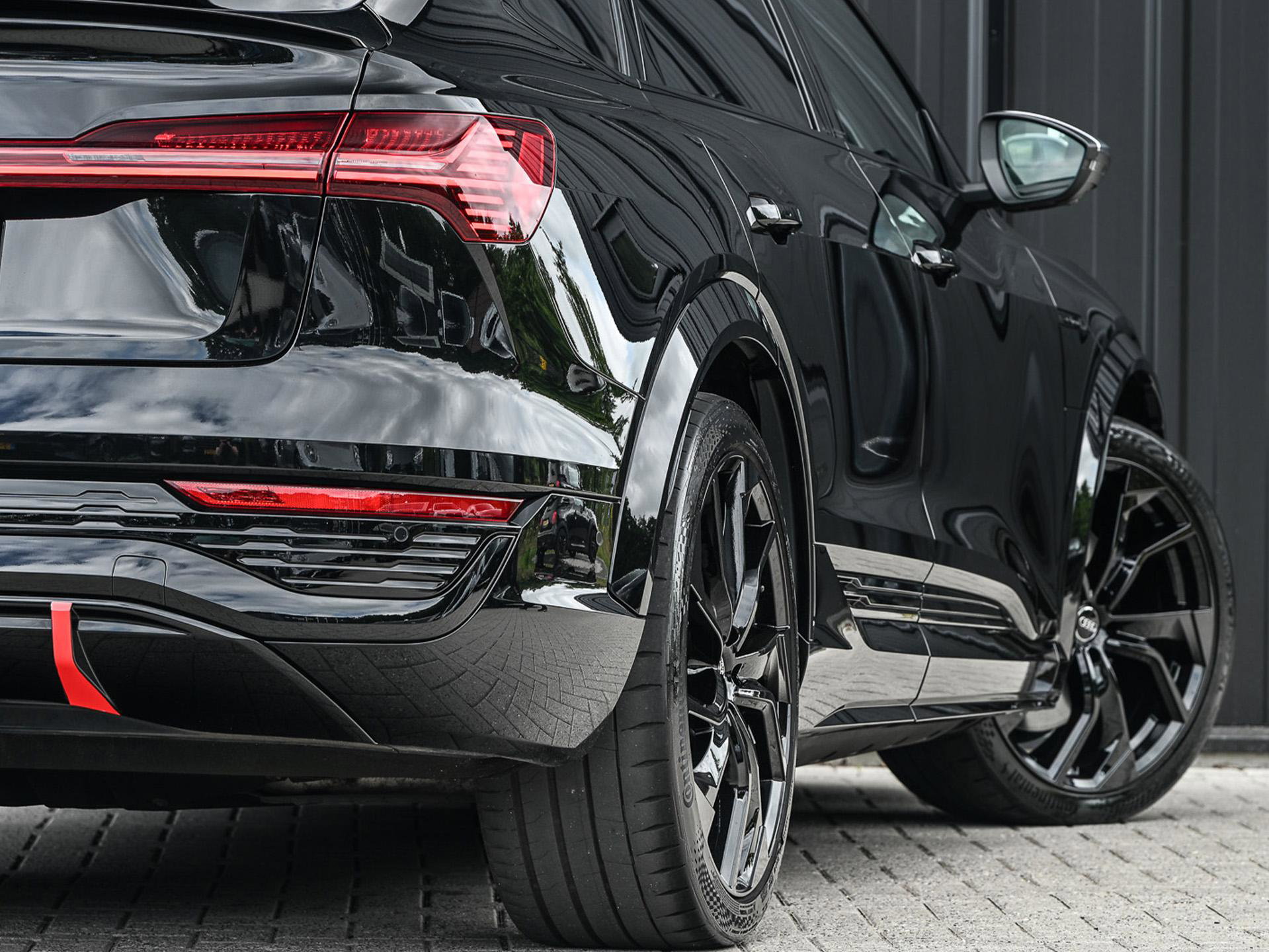Audi Q8 Sportback e-tron - 25