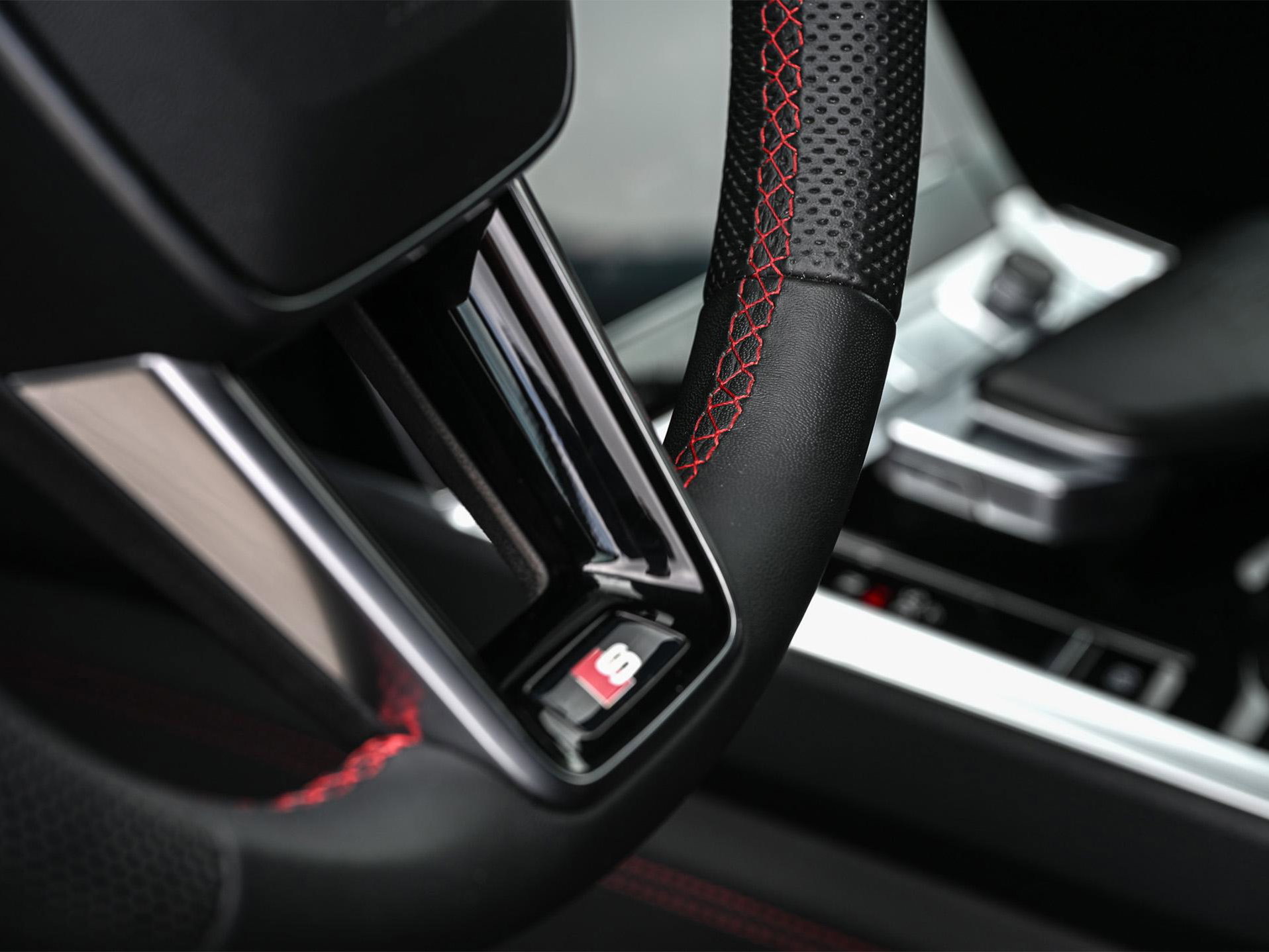 Audi Q8 Sportback e-tron - 33