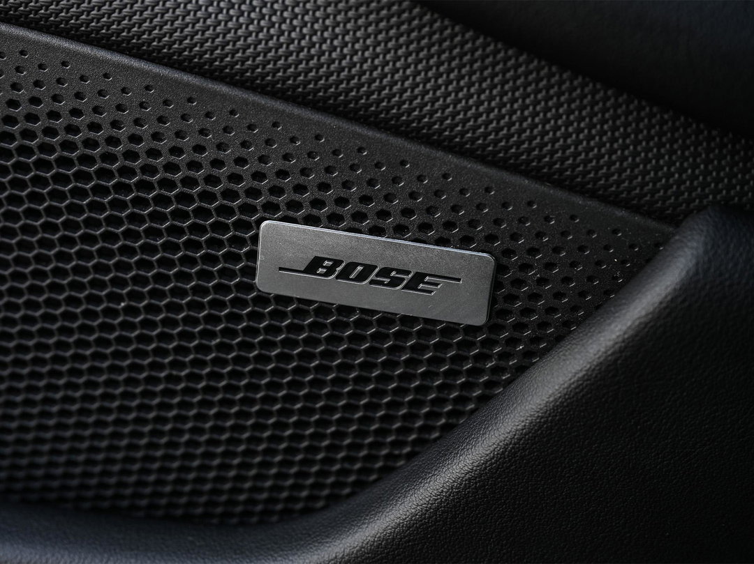 BOSE Surround-Sound-System