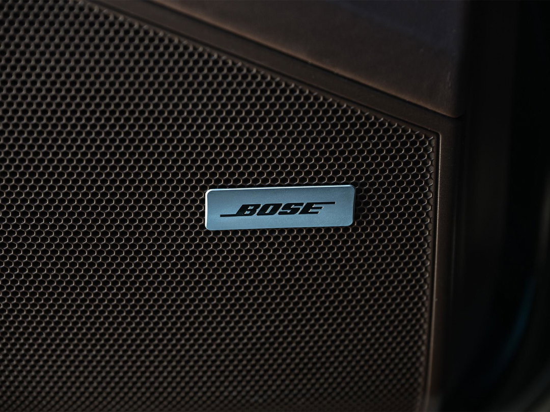 BOSE Surround-Sound-System