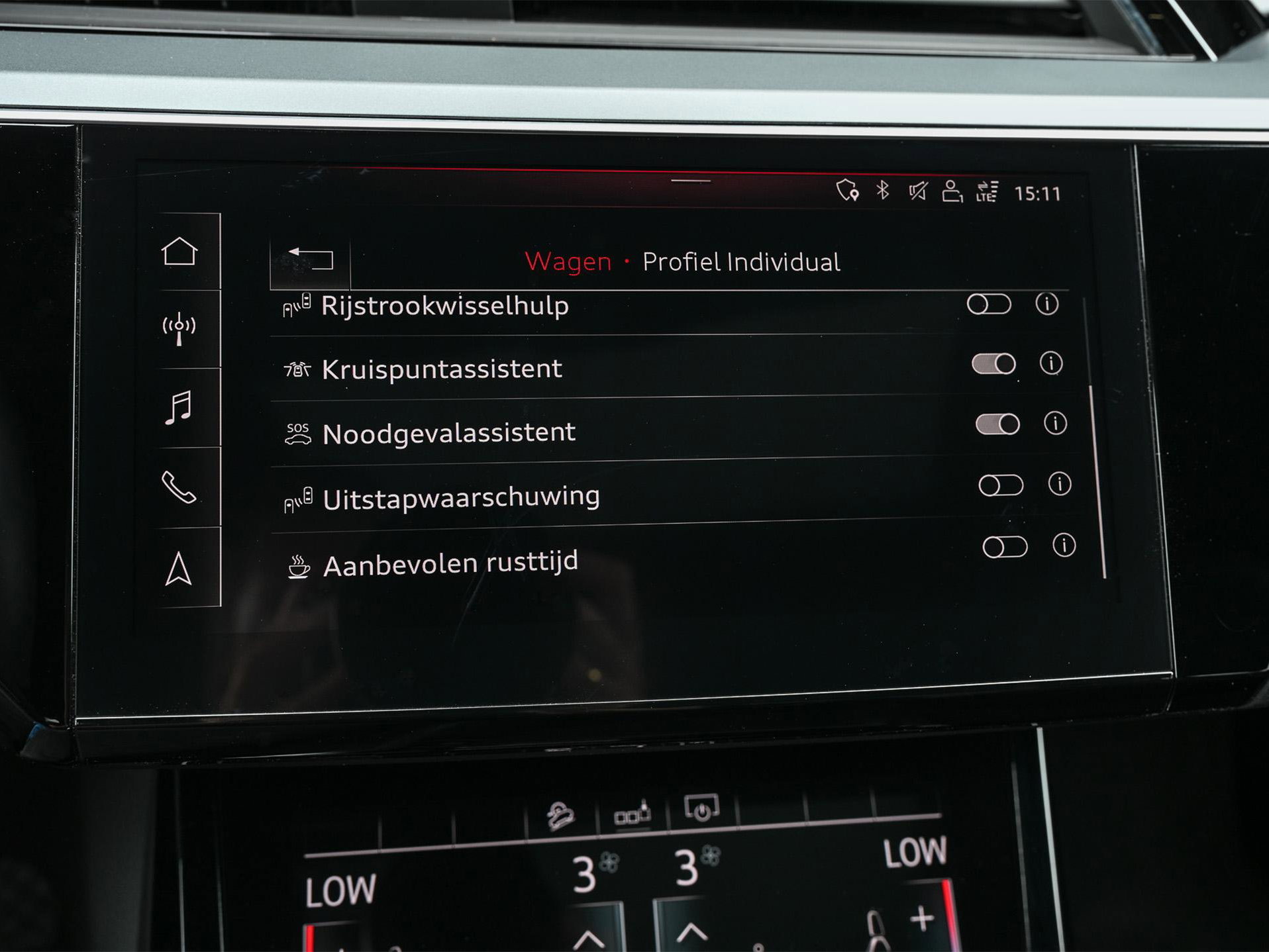 Audi e-tron - 13