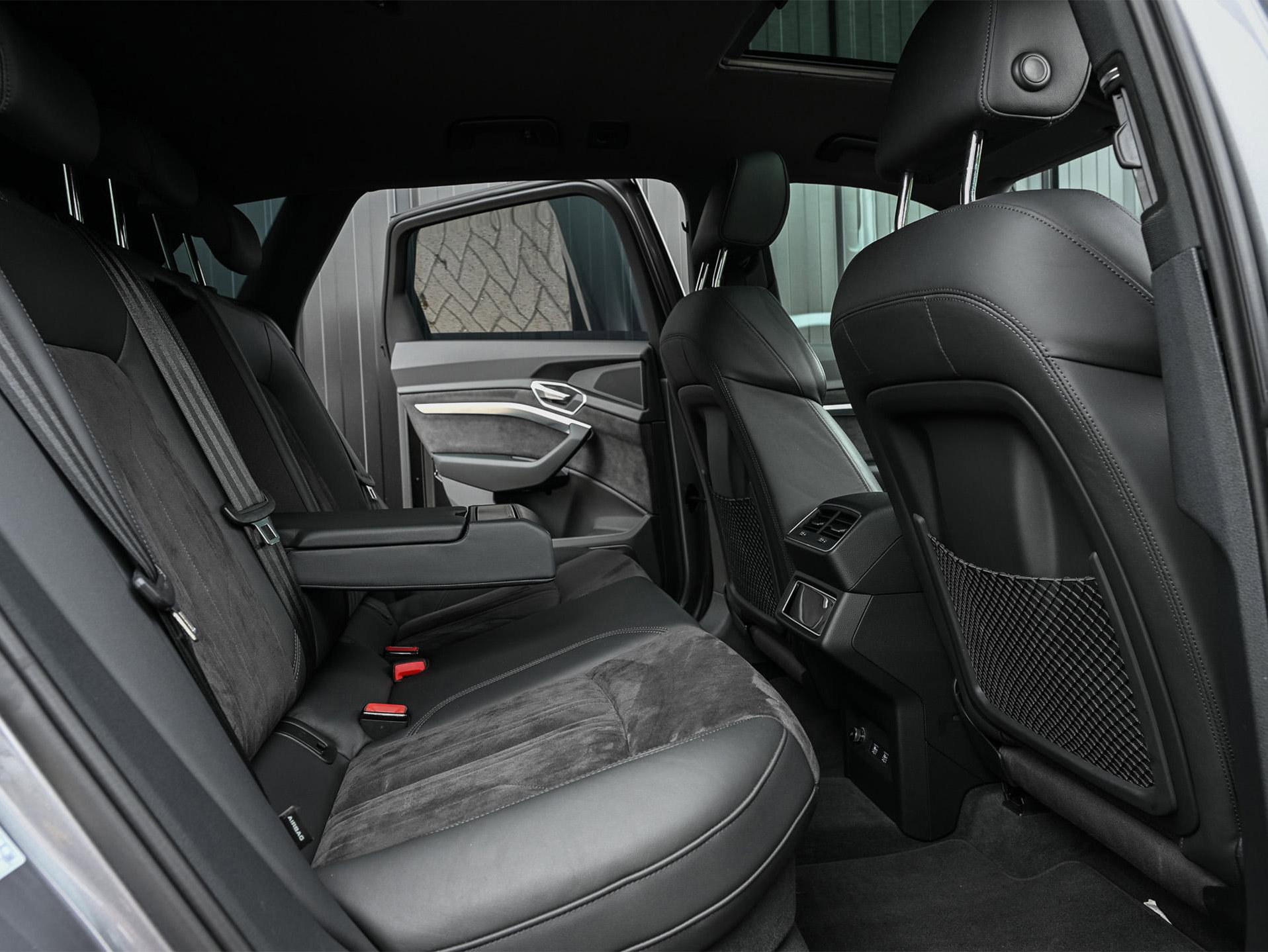 Audi e-tron - 26