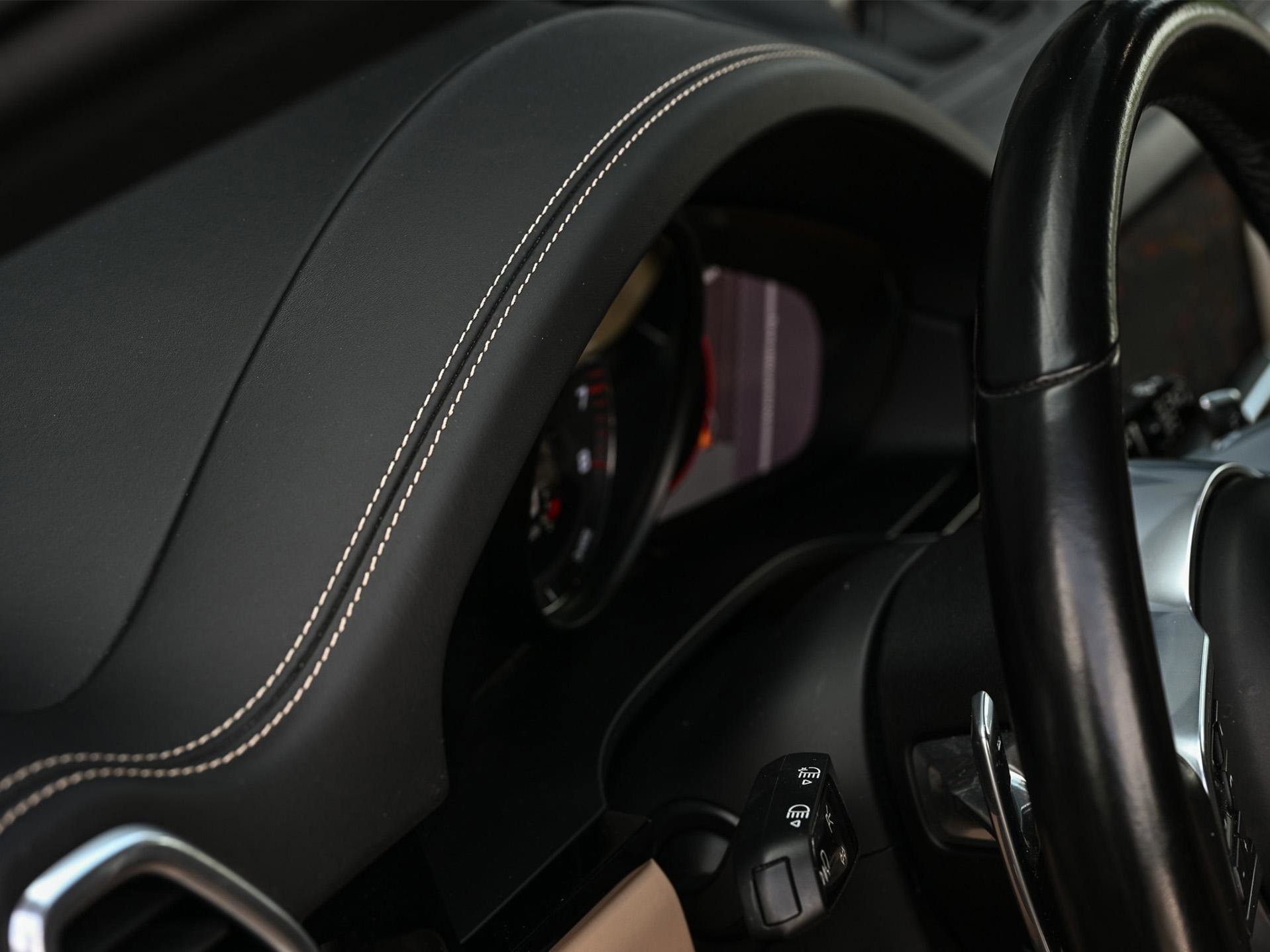 Porsche Cayenne - 11