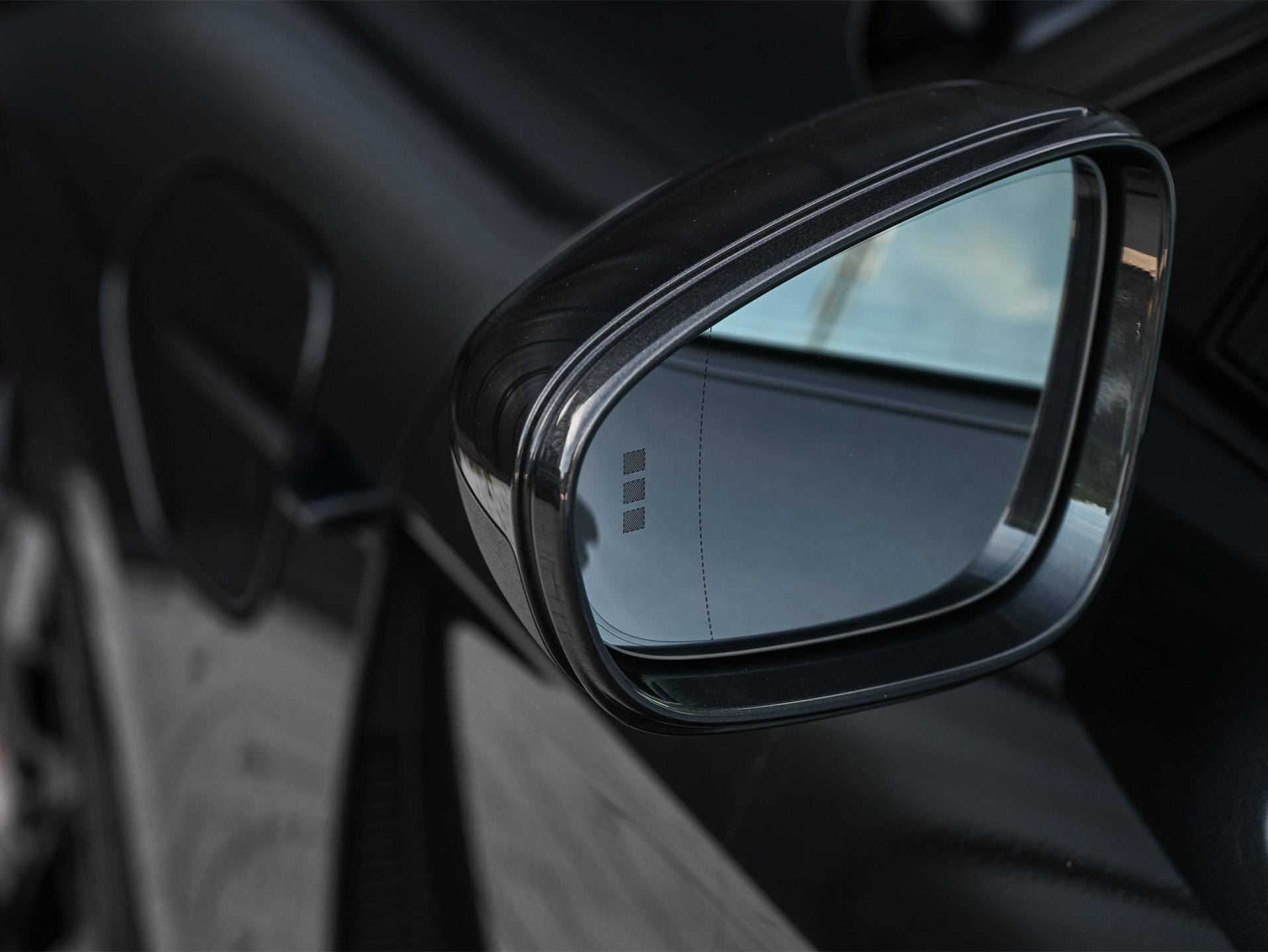 Porsche Taycan Sport Turismo - 23
