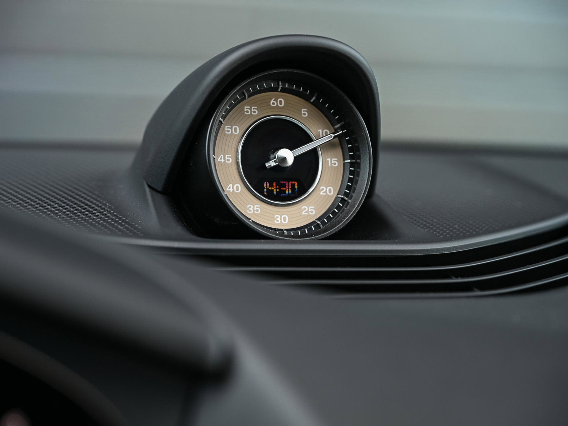 Porsche Taycan Sport Turismo - 30