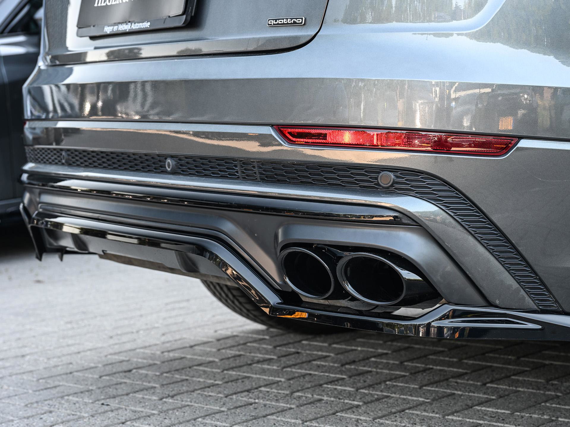 Audi Q8 - 9