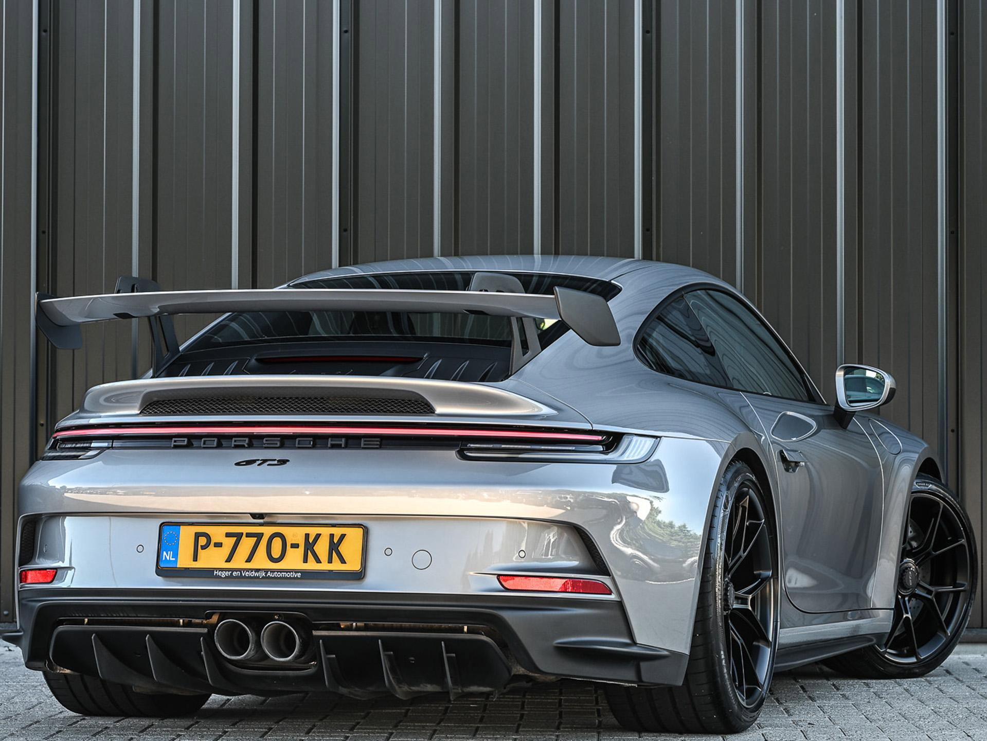 Porsche 911 - 8