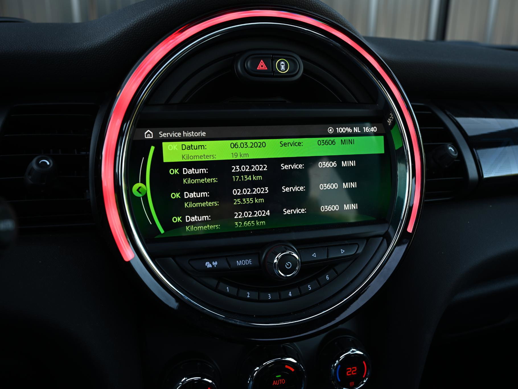 MINI Electric - 14