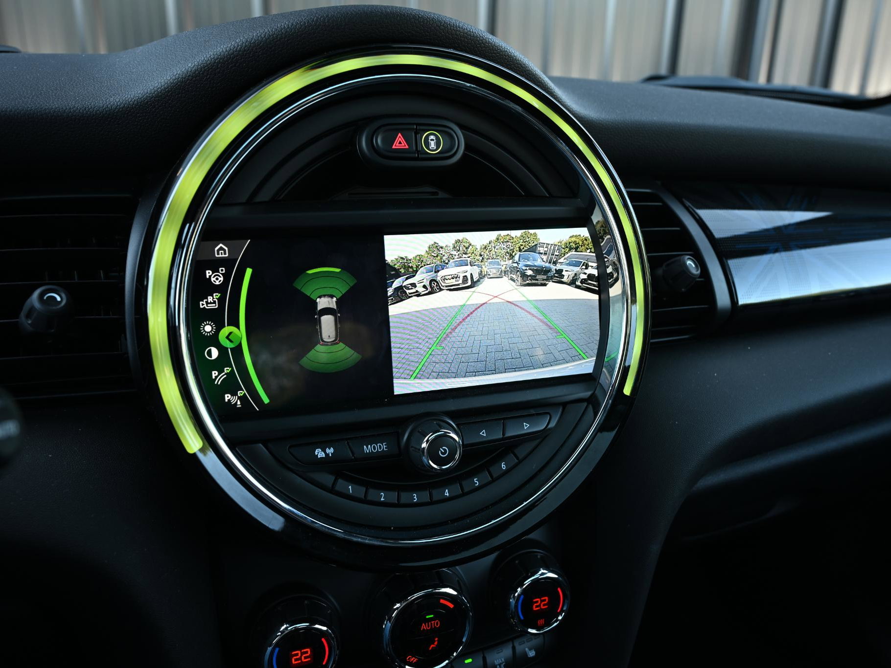 MINI Electric - 4