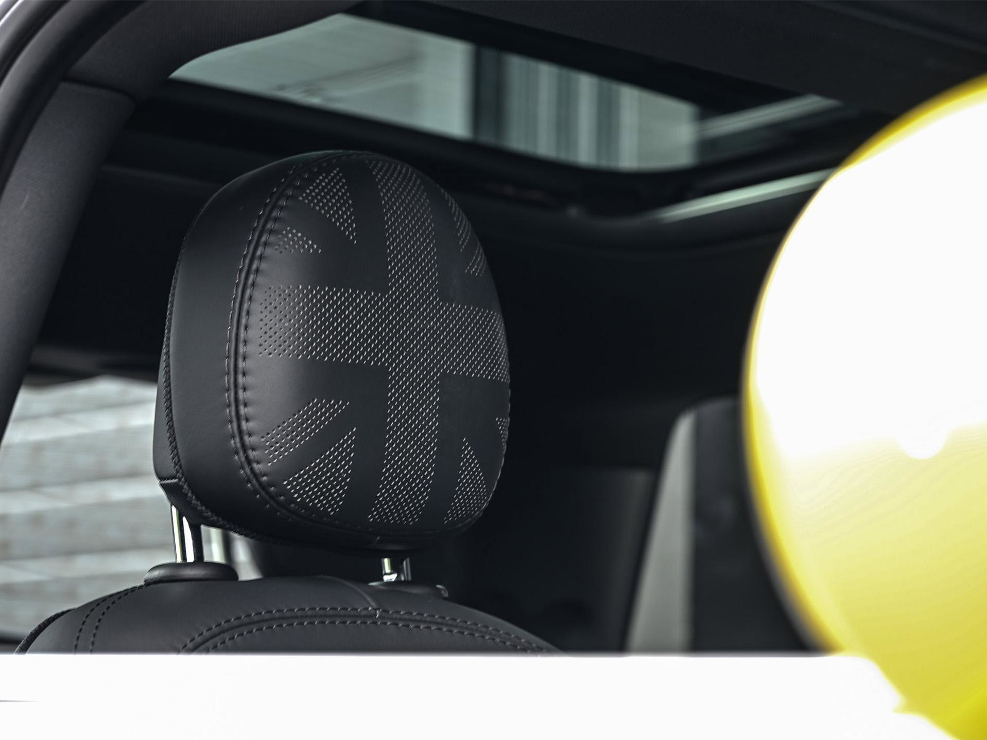 MINI Electric - 24