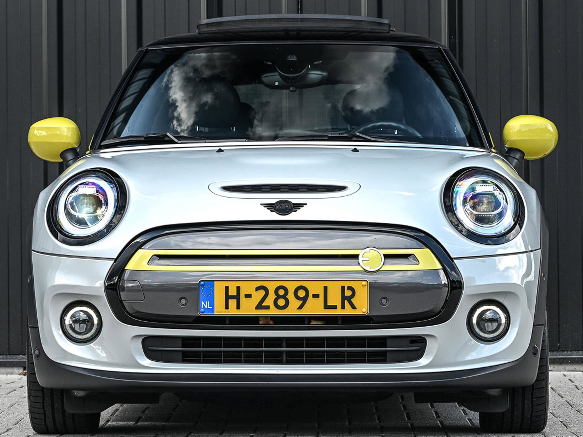 MINI Electric - 16
