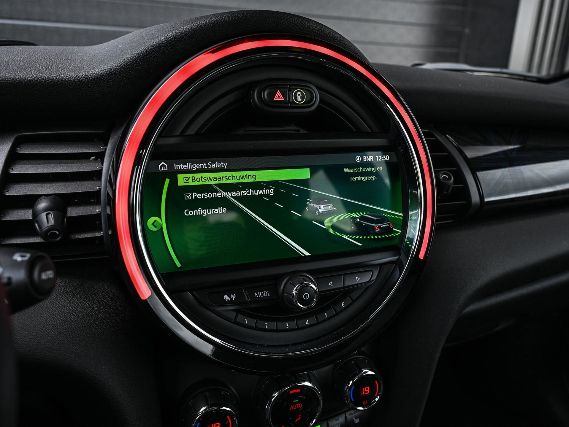 MINI Electric - 14