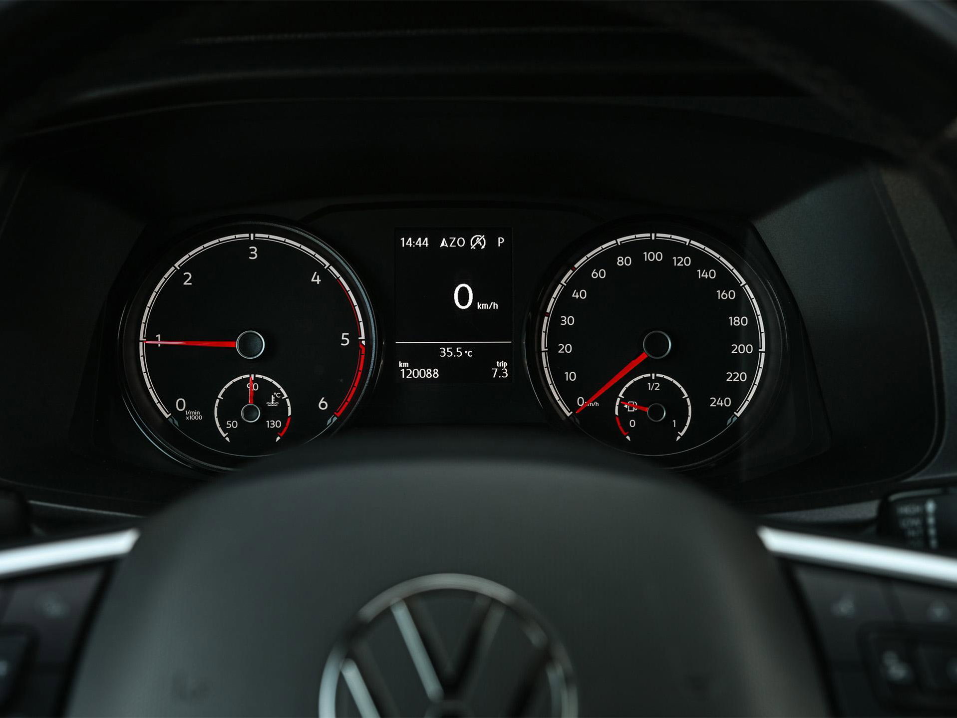 Volkswagen Transporter Caravelle - 13