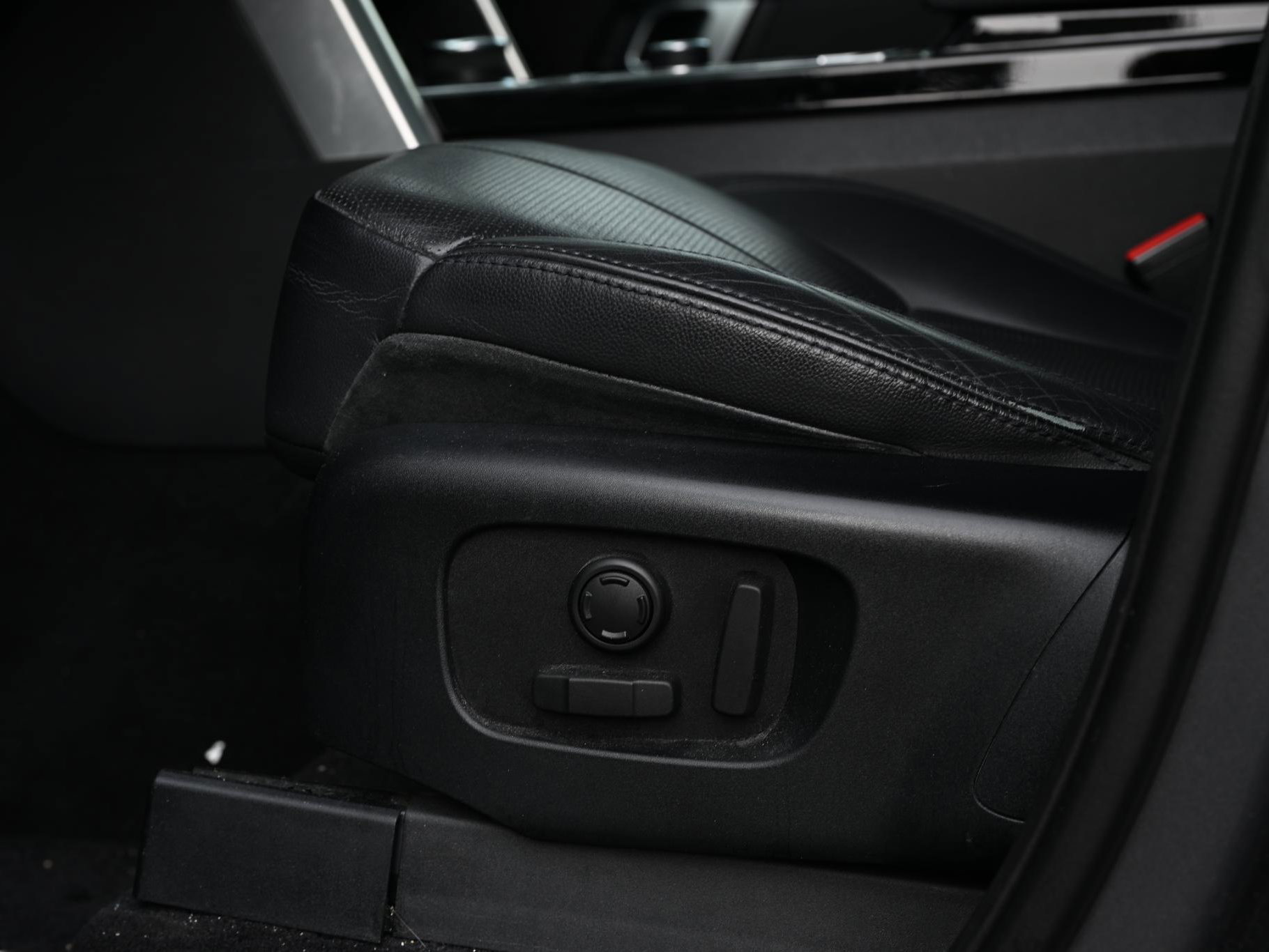 Land Rover Discovery - 5