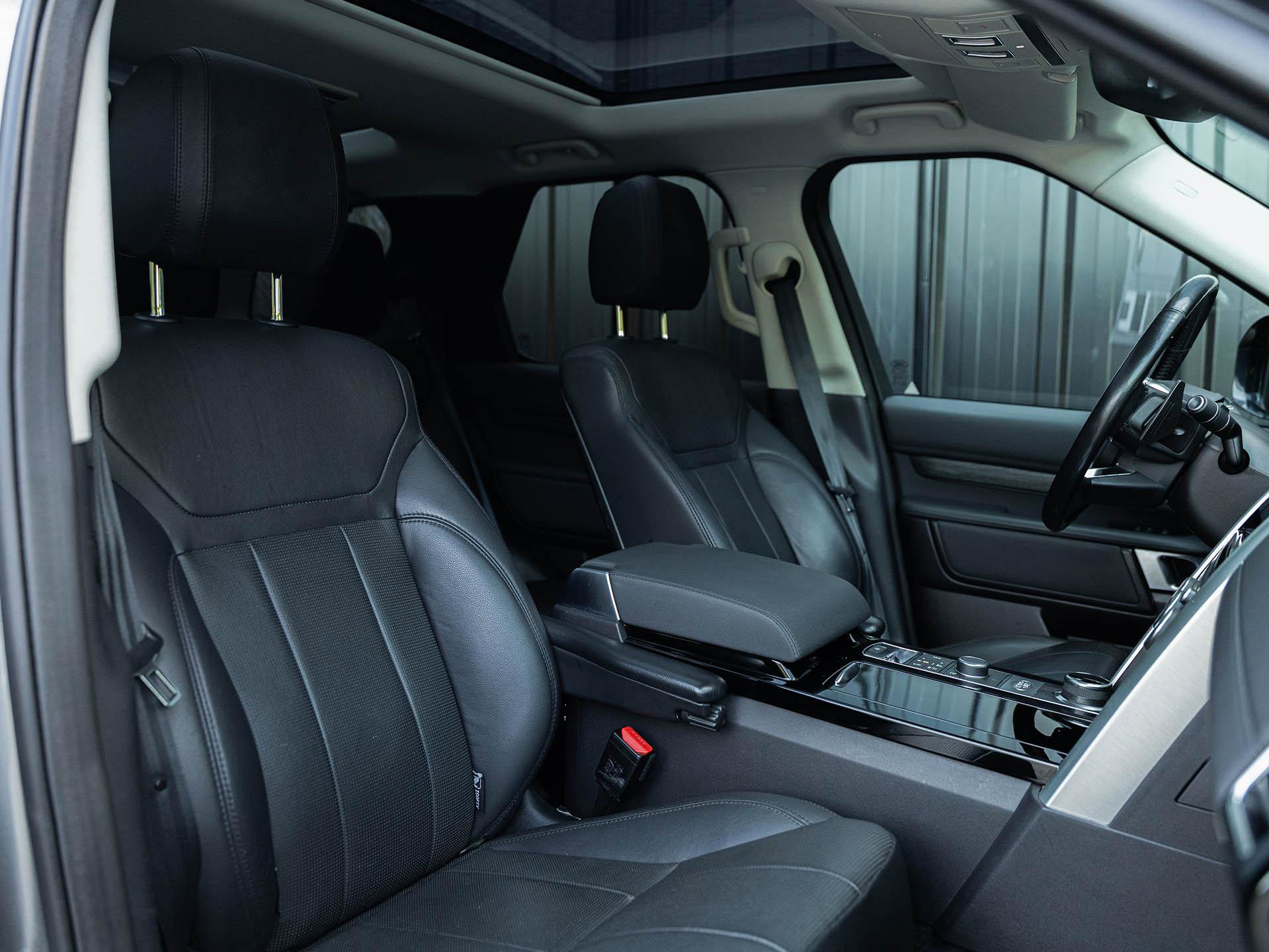 Land Rover Discovery - 8
