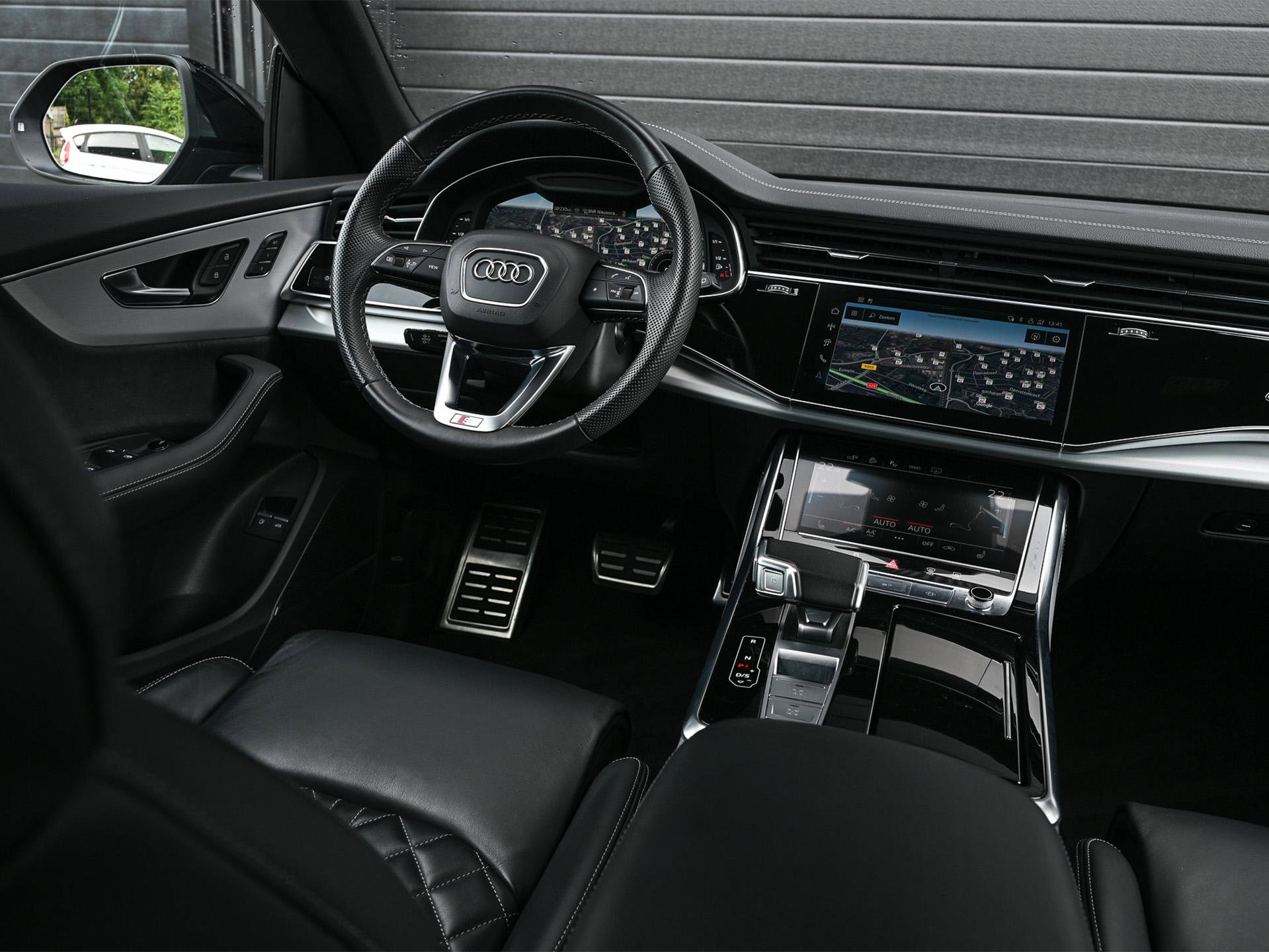 Audi Q8 - 14